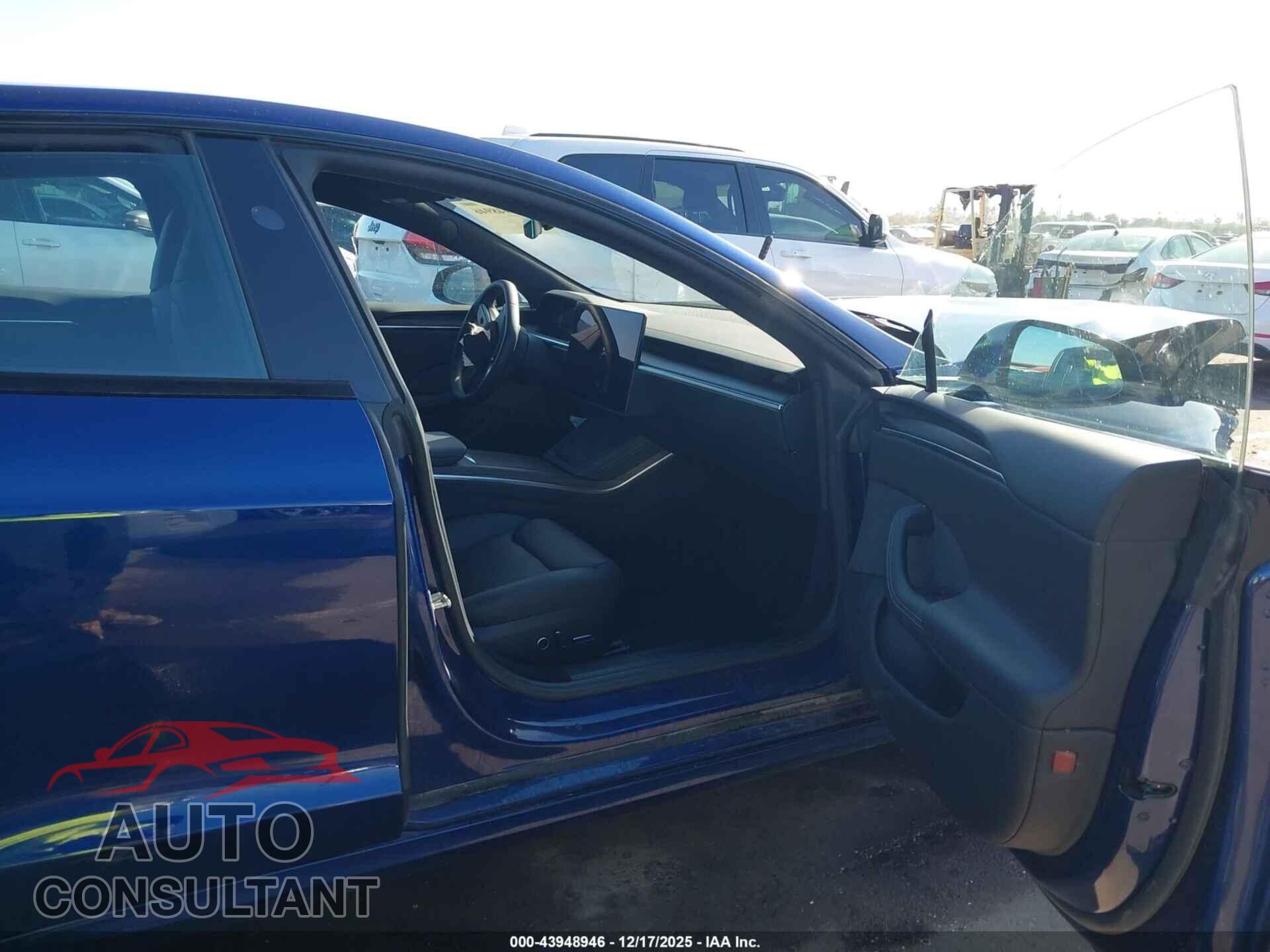 TESLA MODEL S 2024 - 5YJSA1E5XRF536503