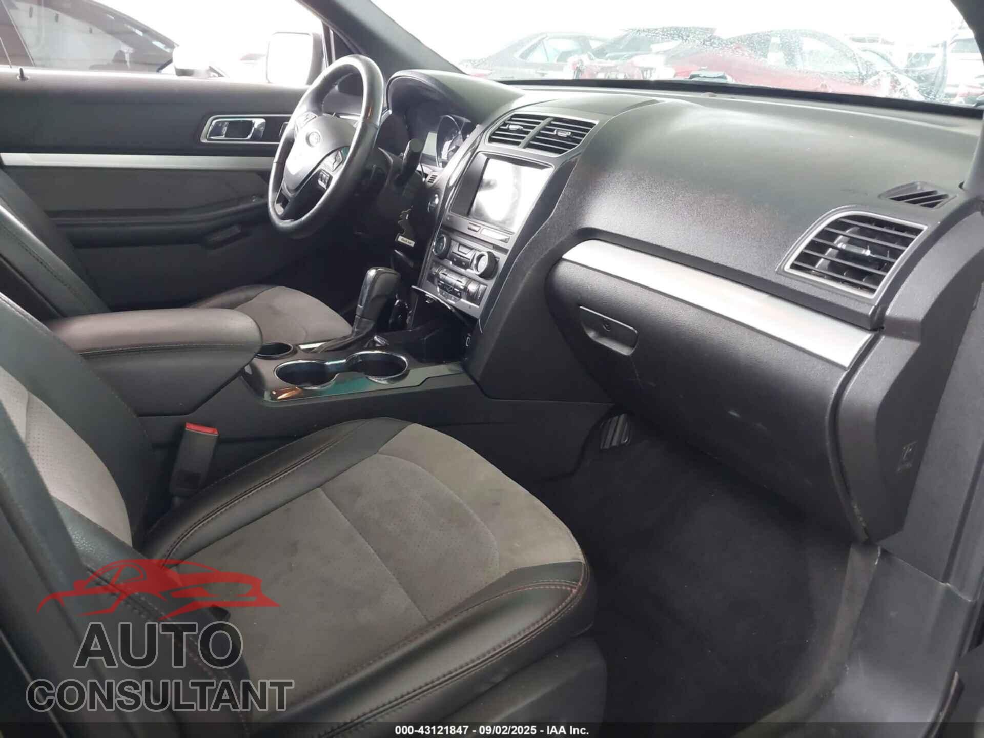 FORD EXPLORER 2017 - 1FM5K7D84HGB63998