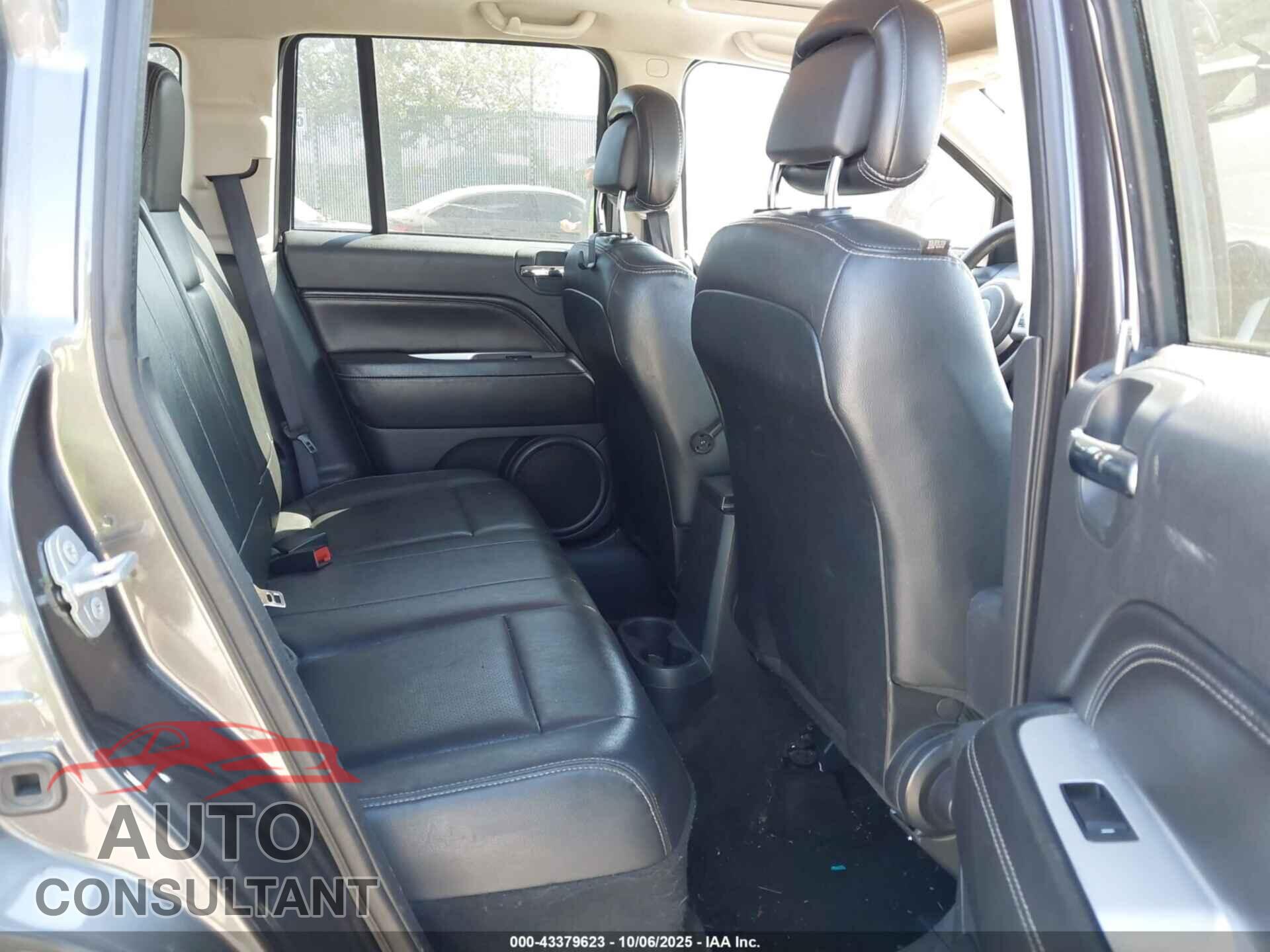 JEEP COMPASS 2015 - 1C4NJDCB2FD366051