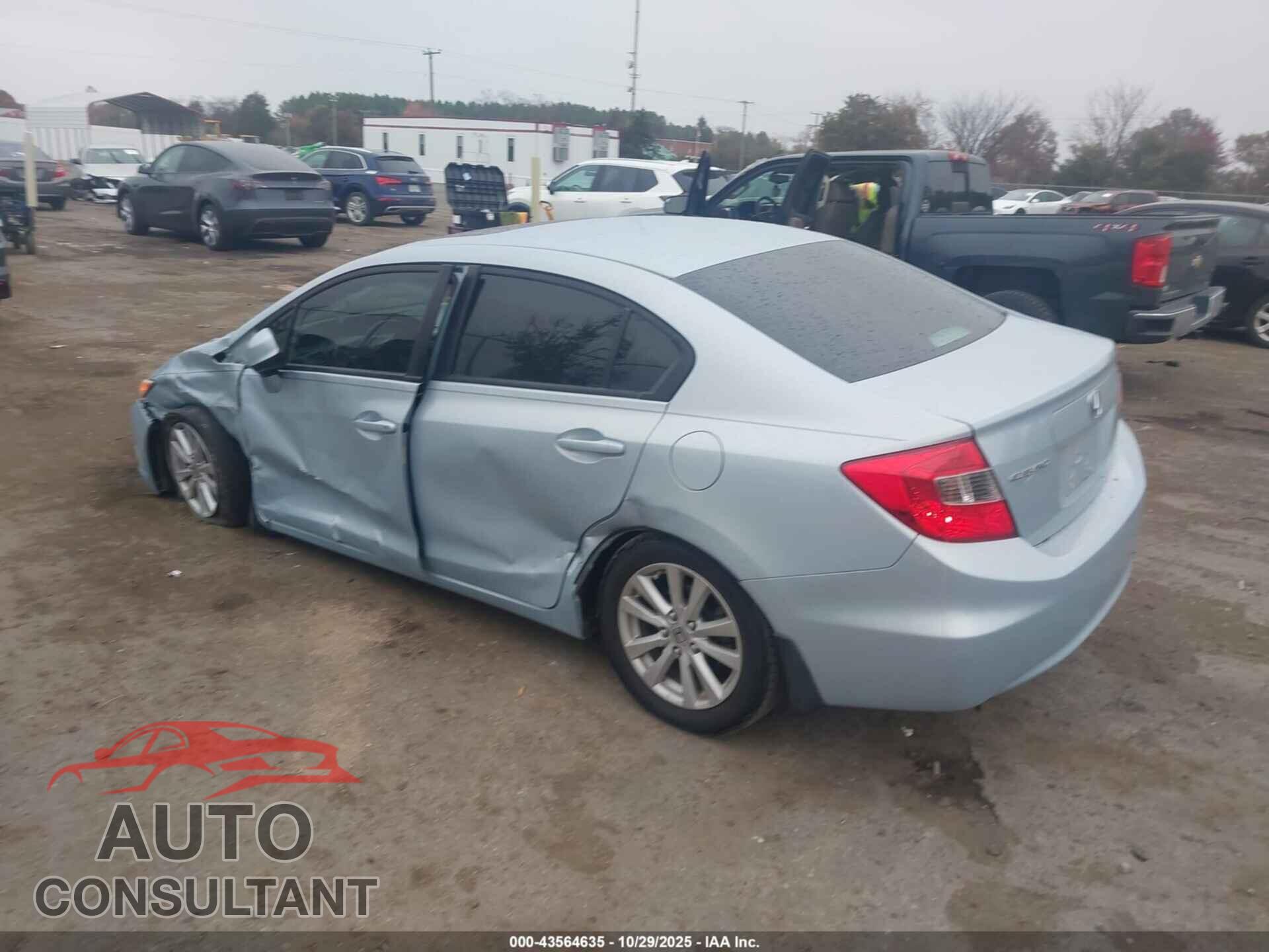 HONDA CIVIC 2012 - 2HGFB2F96CH517830