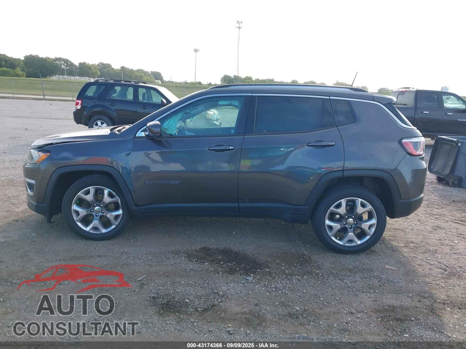 JEEP COMPASS 2019 - 3C4NJDCB9KT620665