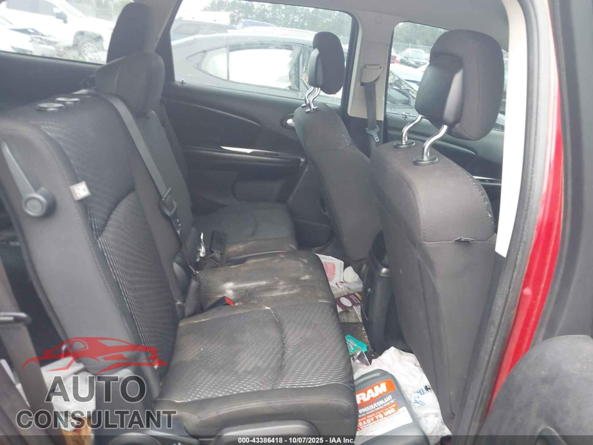 DODGE JOURNEY 2015 - 3C4PDCAB7FT723652