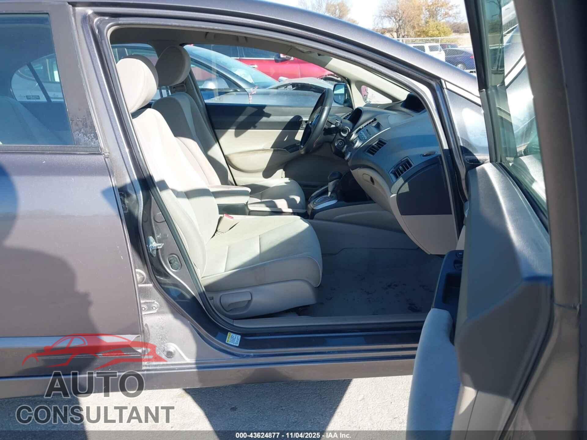 HONDA CIVIC 2009 - 19XFA16539E015077