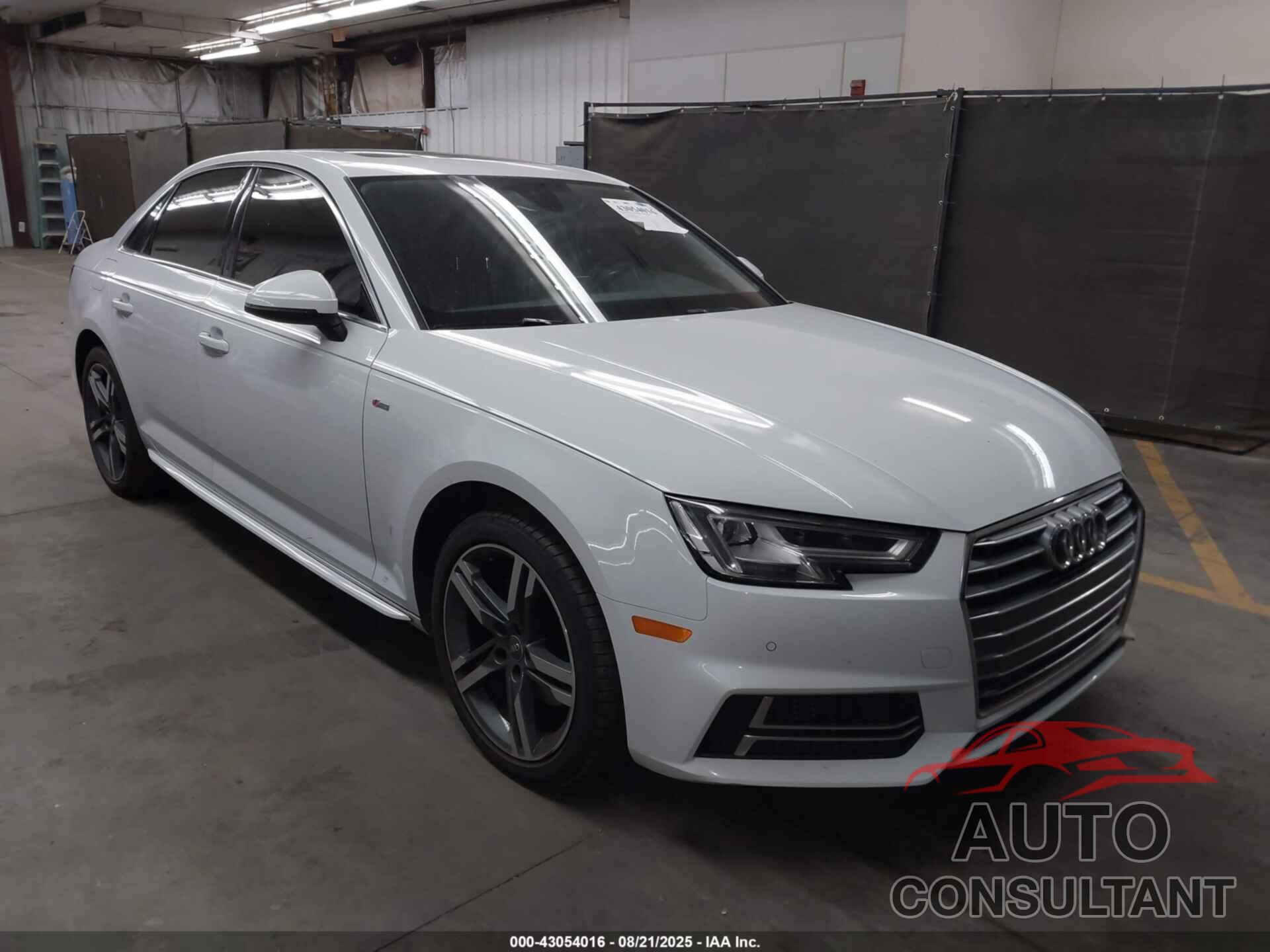 AUDI A4 2018 - WAULMAF43JA229136