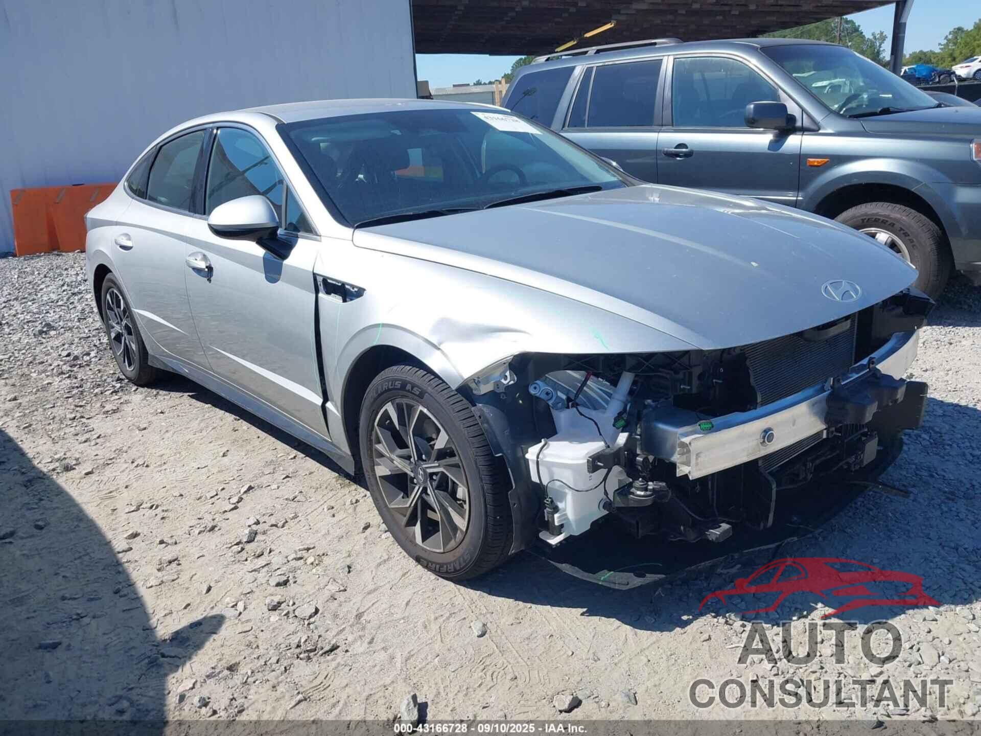 HYUNDAI SONATA 2024 - KMHL64JA3RA383820