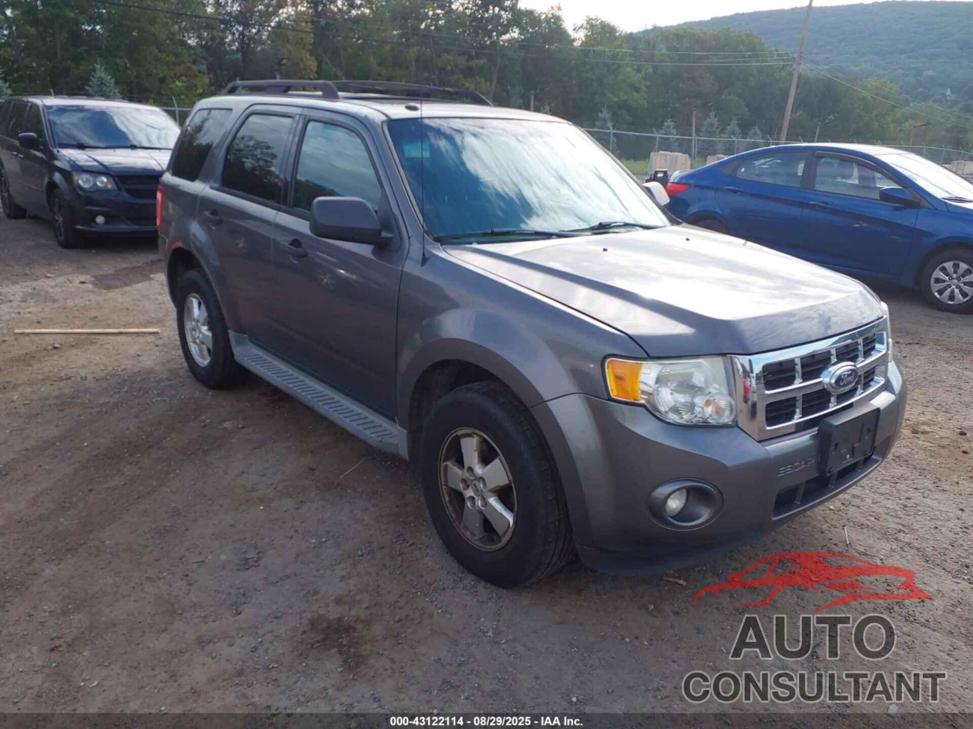 FORD ESCAPE 2011 - 1FMCU9DG3BKA60225