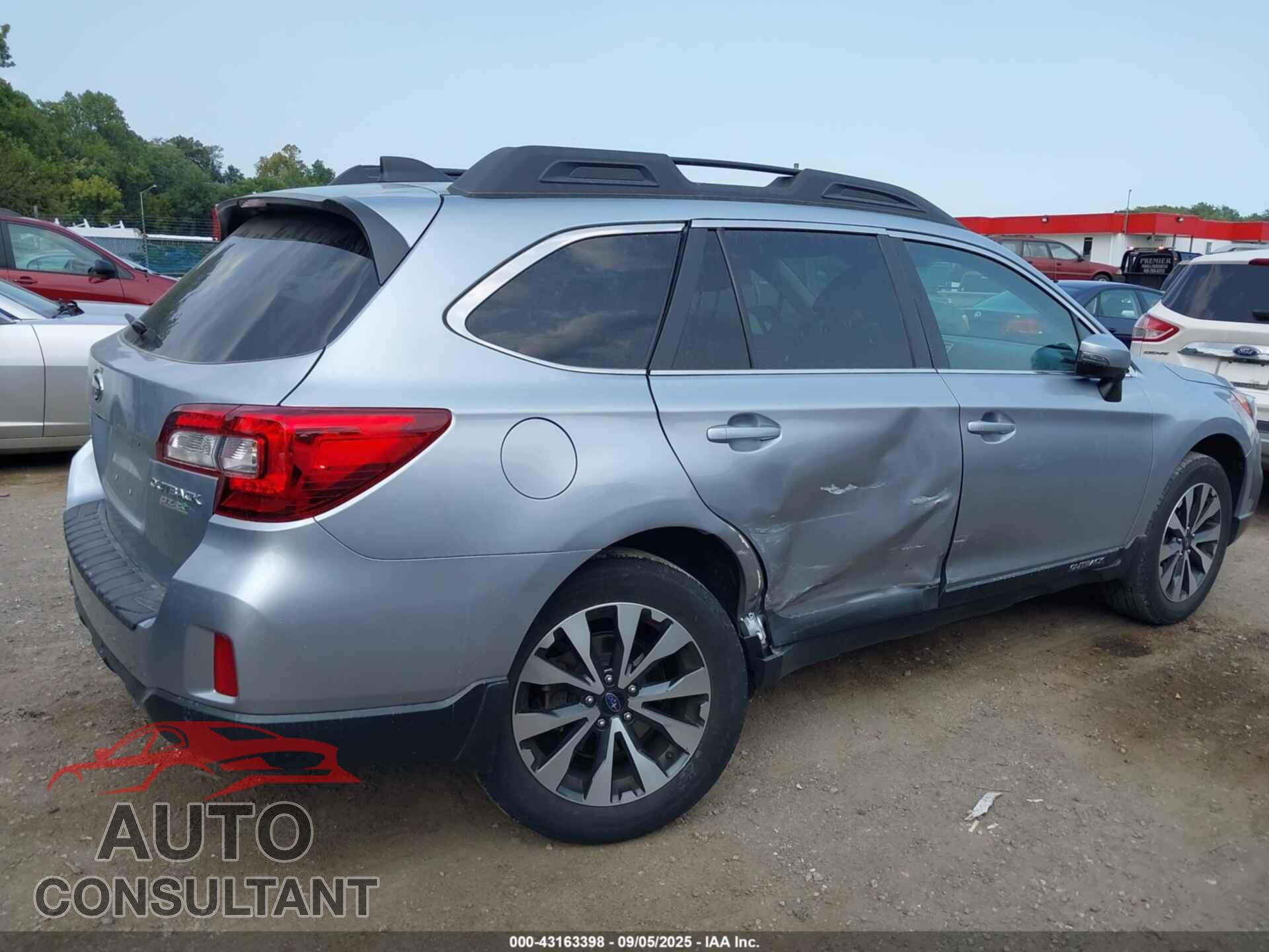 SUBARU OUTBACK 2017 - 4S4BSANC2H3348920