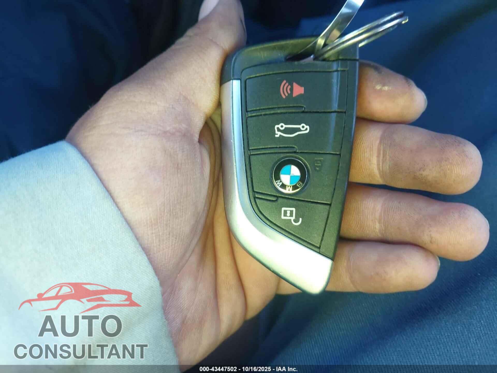 BMW X1 2016 - WBXHT3C33GP886773