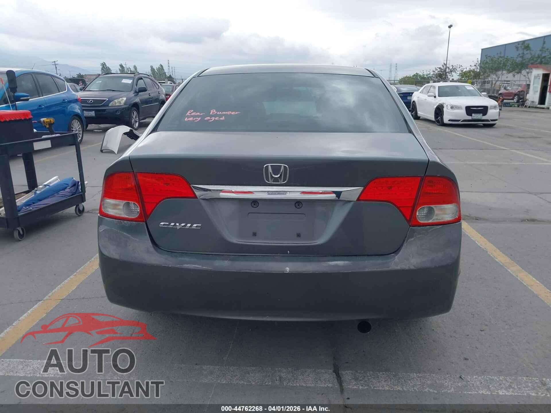 HONDA CIVIC 2010 - 19XFA1F8XAE084038