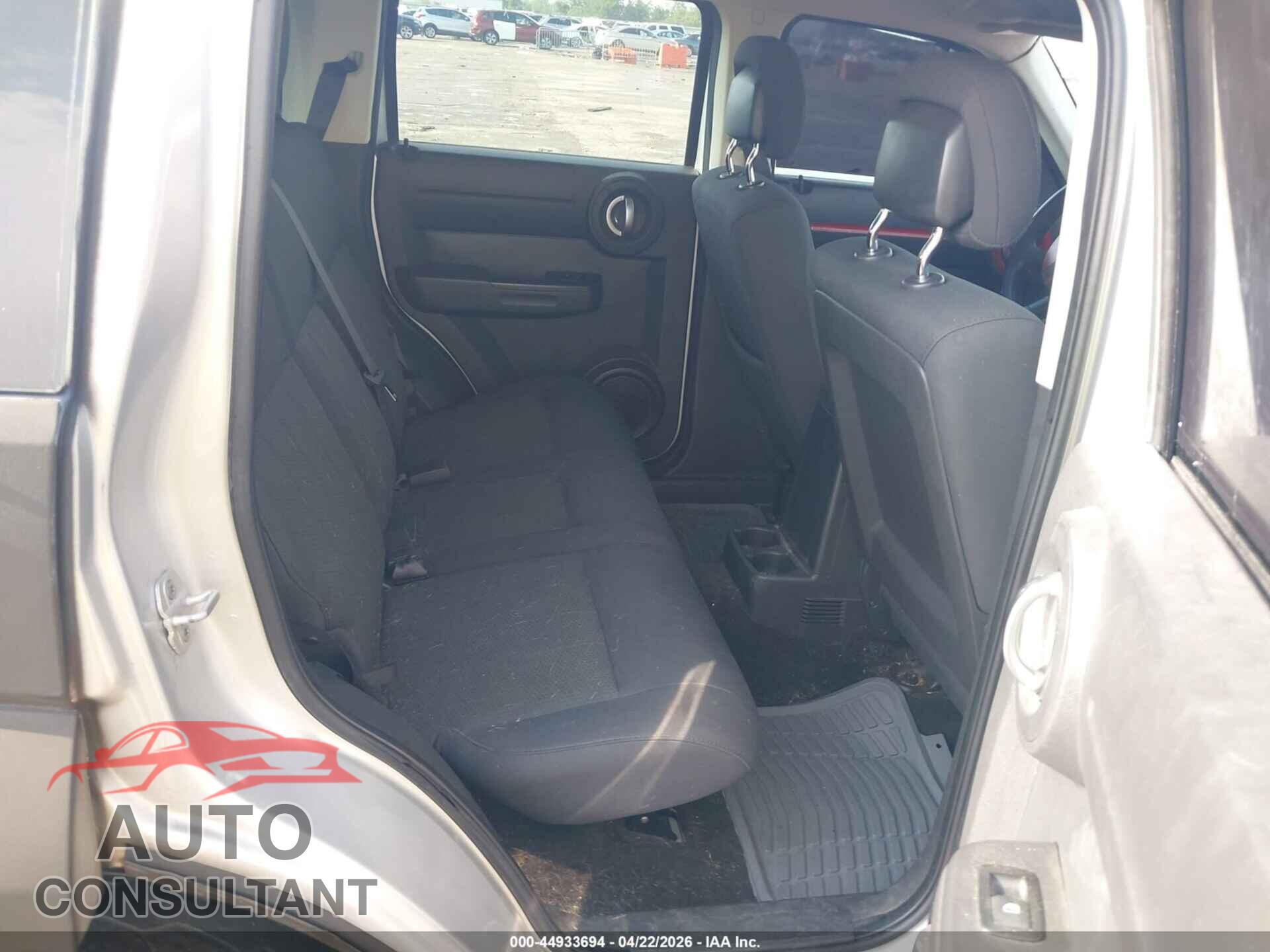 DODGE NITRO 2011 - 1D4PT2GKXBW510044