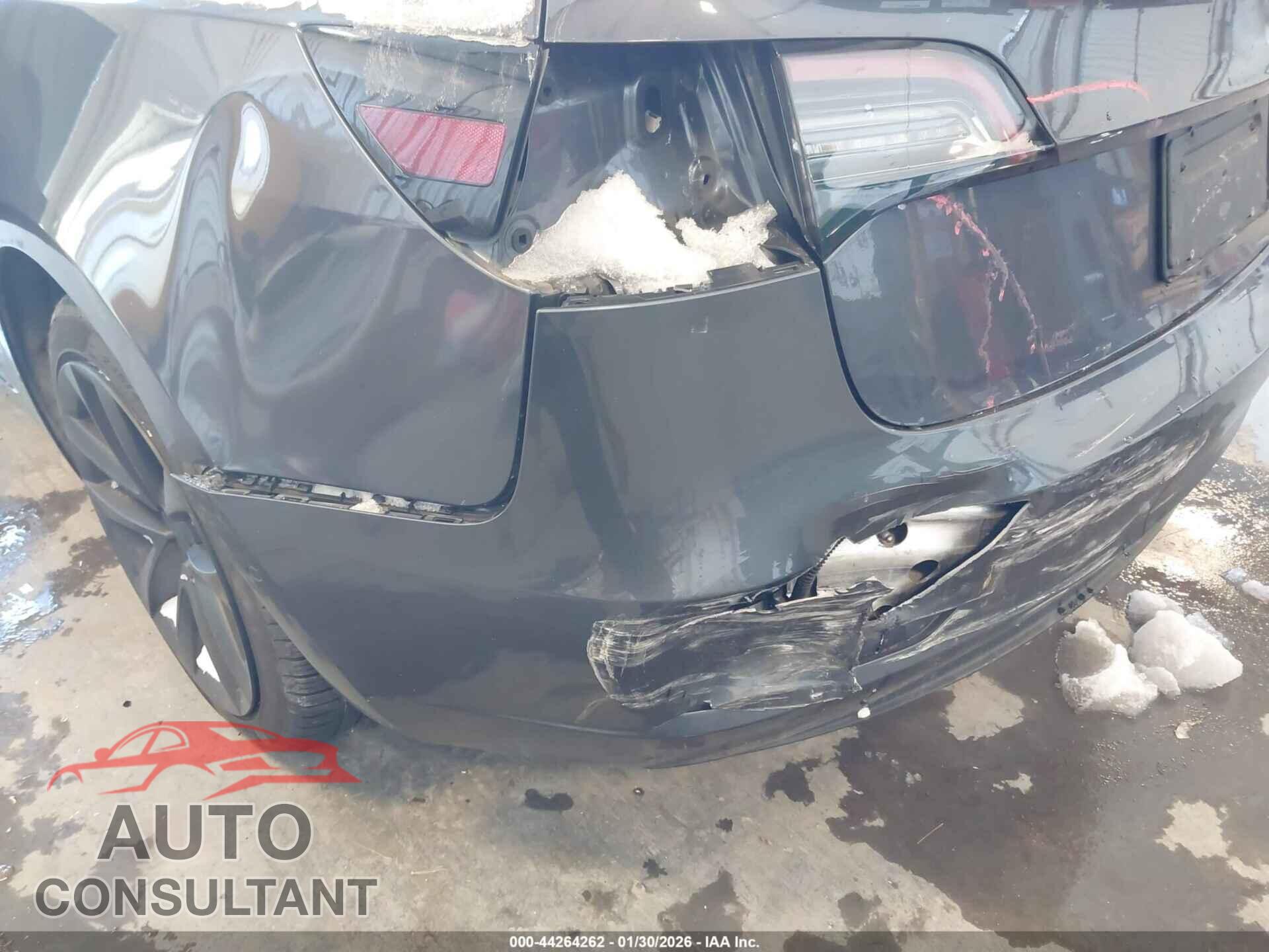 TESLA MODEL 3 2020 - 5YJ3E1EB9LF800543