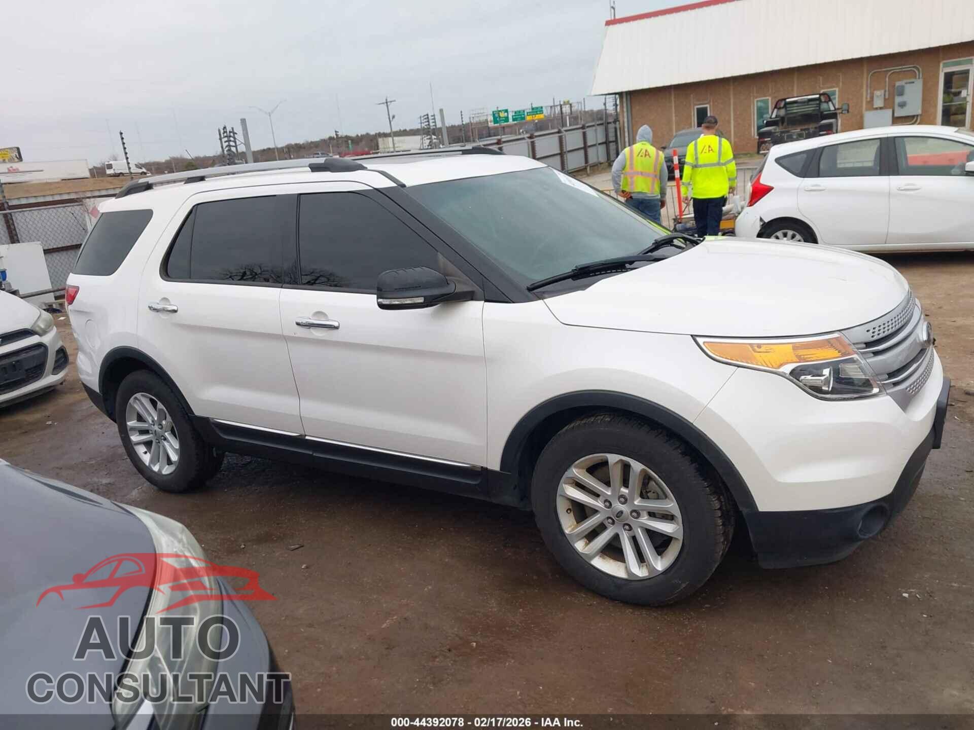 FORD EXPLORER 2015 - 1FM5K7D80FGB06839