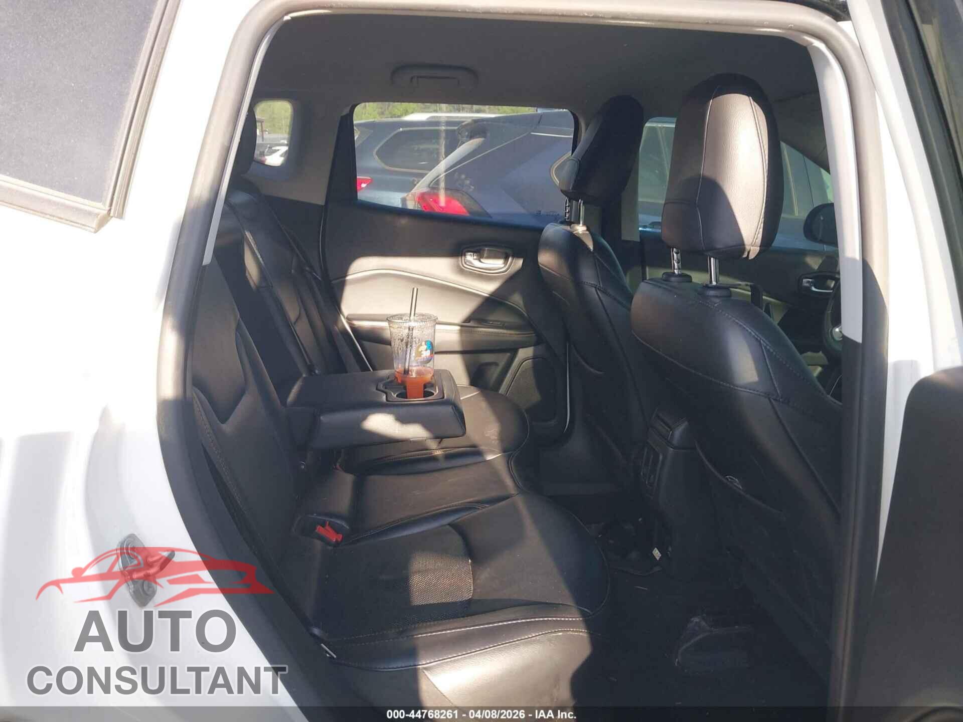 JEEP COMPASS 2019 - 3C4NJDCB4KT787189