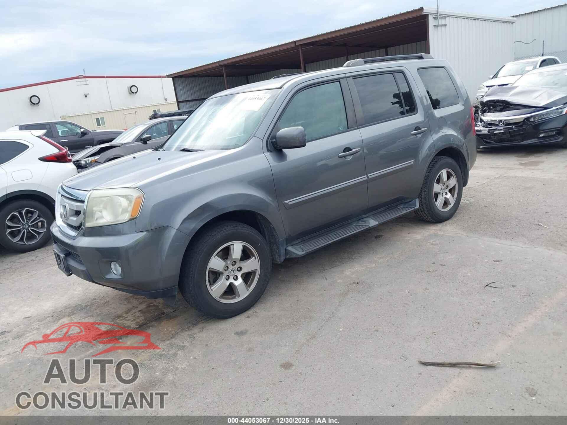 HONDA PILOT 2011 - 5FNYF3H56BB021703