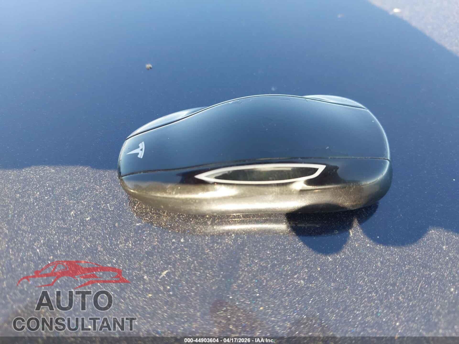 TESLA MODEL S 2013 - 5YJSA1AG4DFP07844