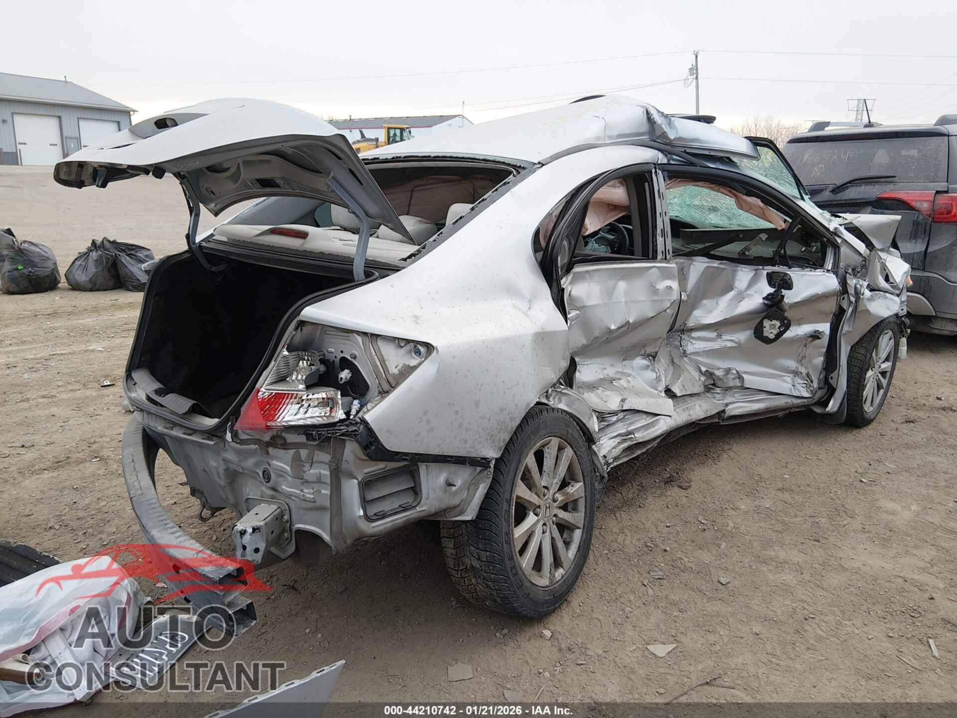 HONDA CIVIC 2012 - 2HGFB2F86CH520847