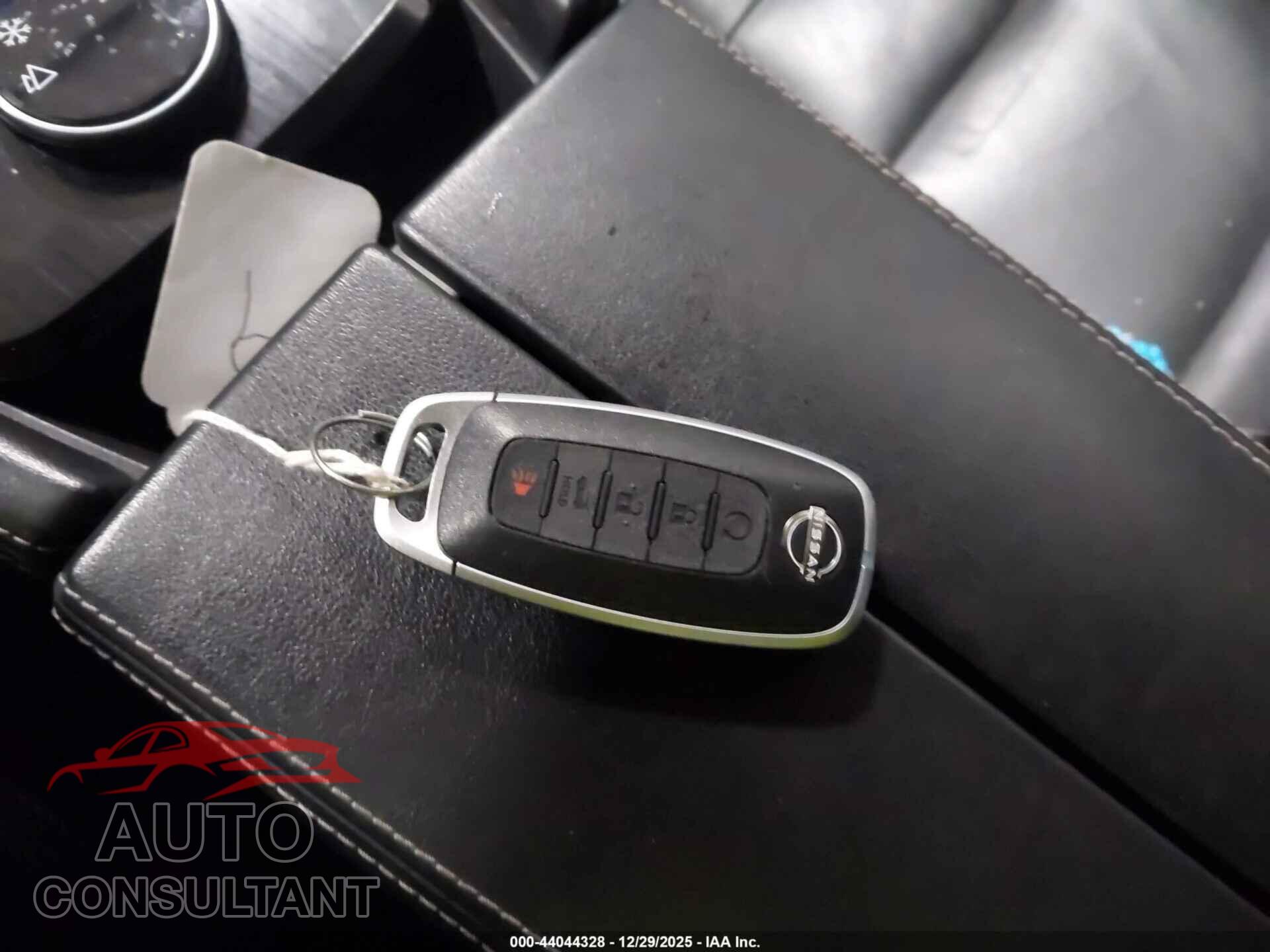 NISSAN ROGUE 2023 - 5N1BT3CB8PC770563