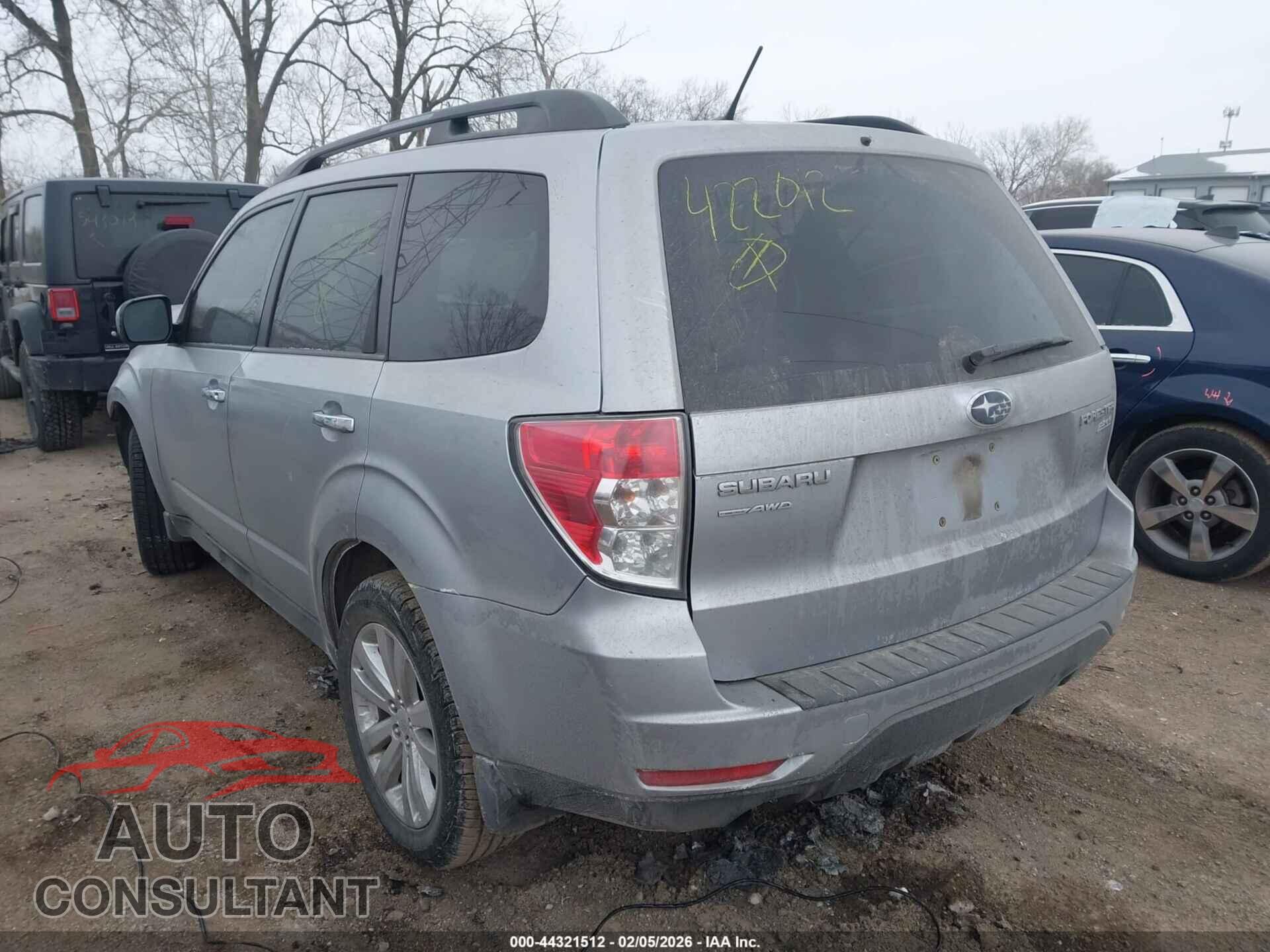 SUBARU FORESTER 2013 - JF2SHADC5DH422012