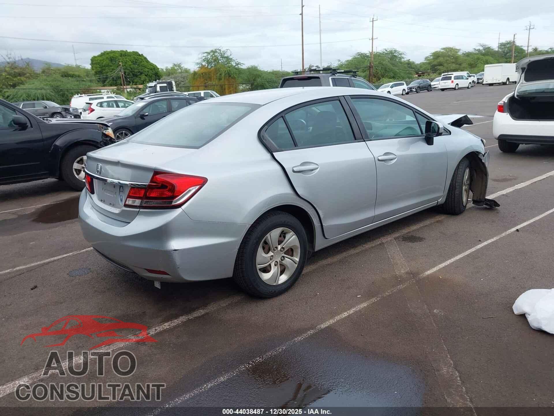 HONDA CIVIC 2015 - 2HGFB2F52FH532603