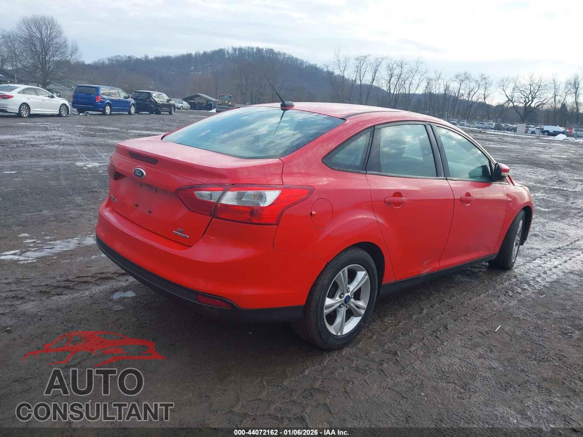 FORD FOCUS 2014 - 1FADP3F21EL205880