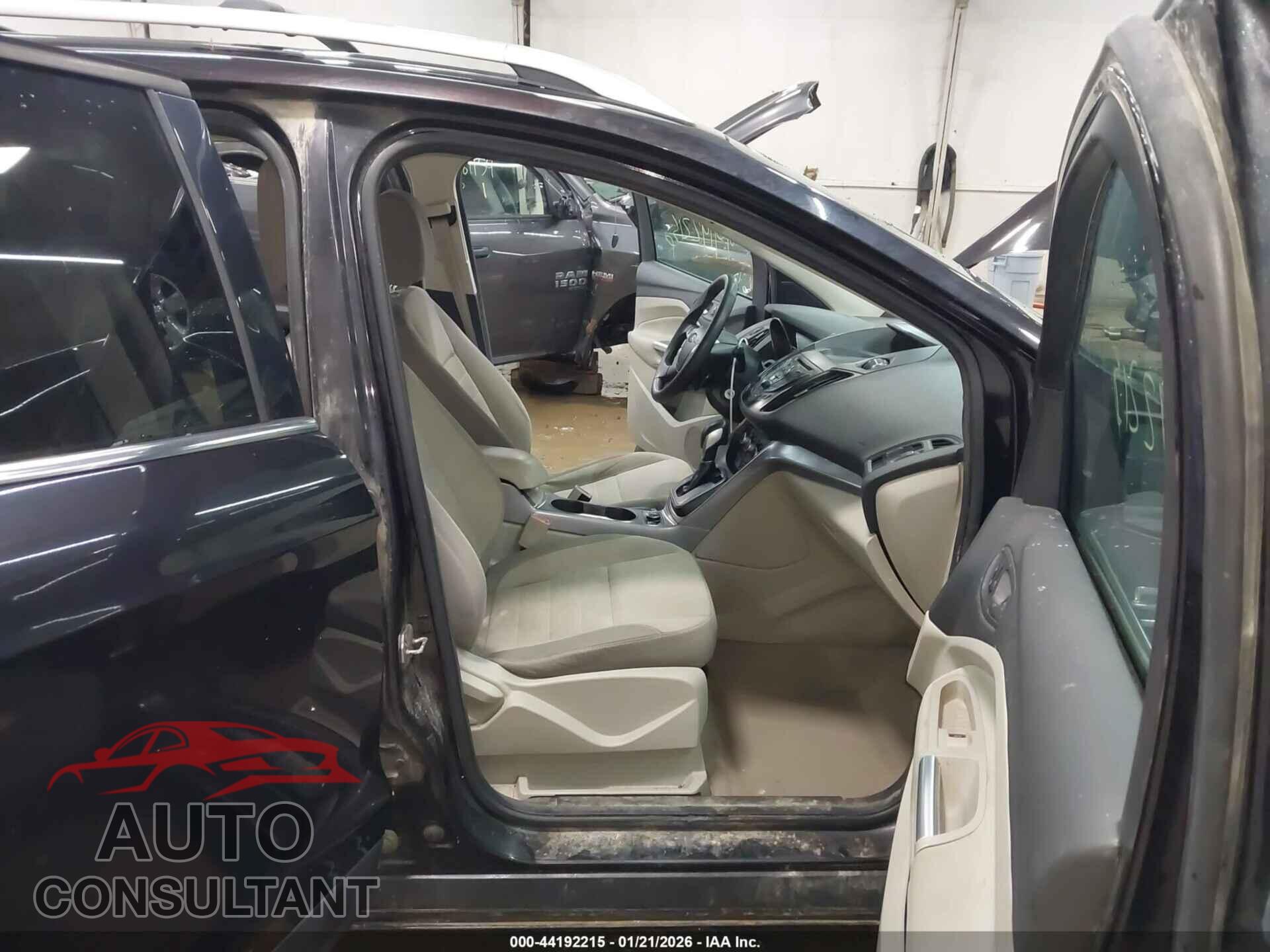 FORD ESCAPE 2013 - 1FMCU9G99DUA03208