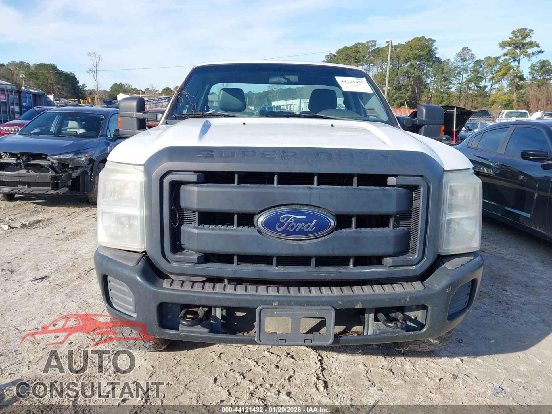 FORD F-250 2013 - 1FDBF2B6XDEA18577