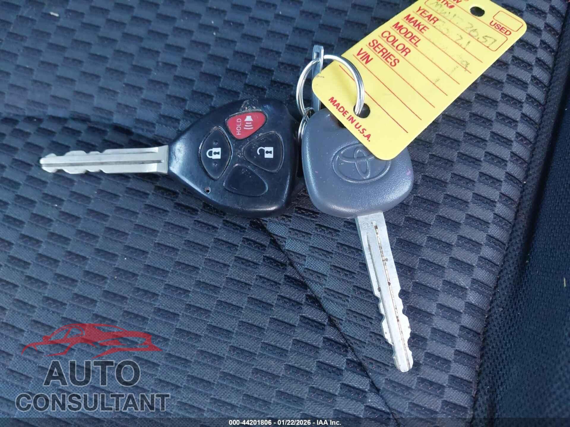 TOYOTA RAV4 2011 - 2T3RF4DV4BW108705