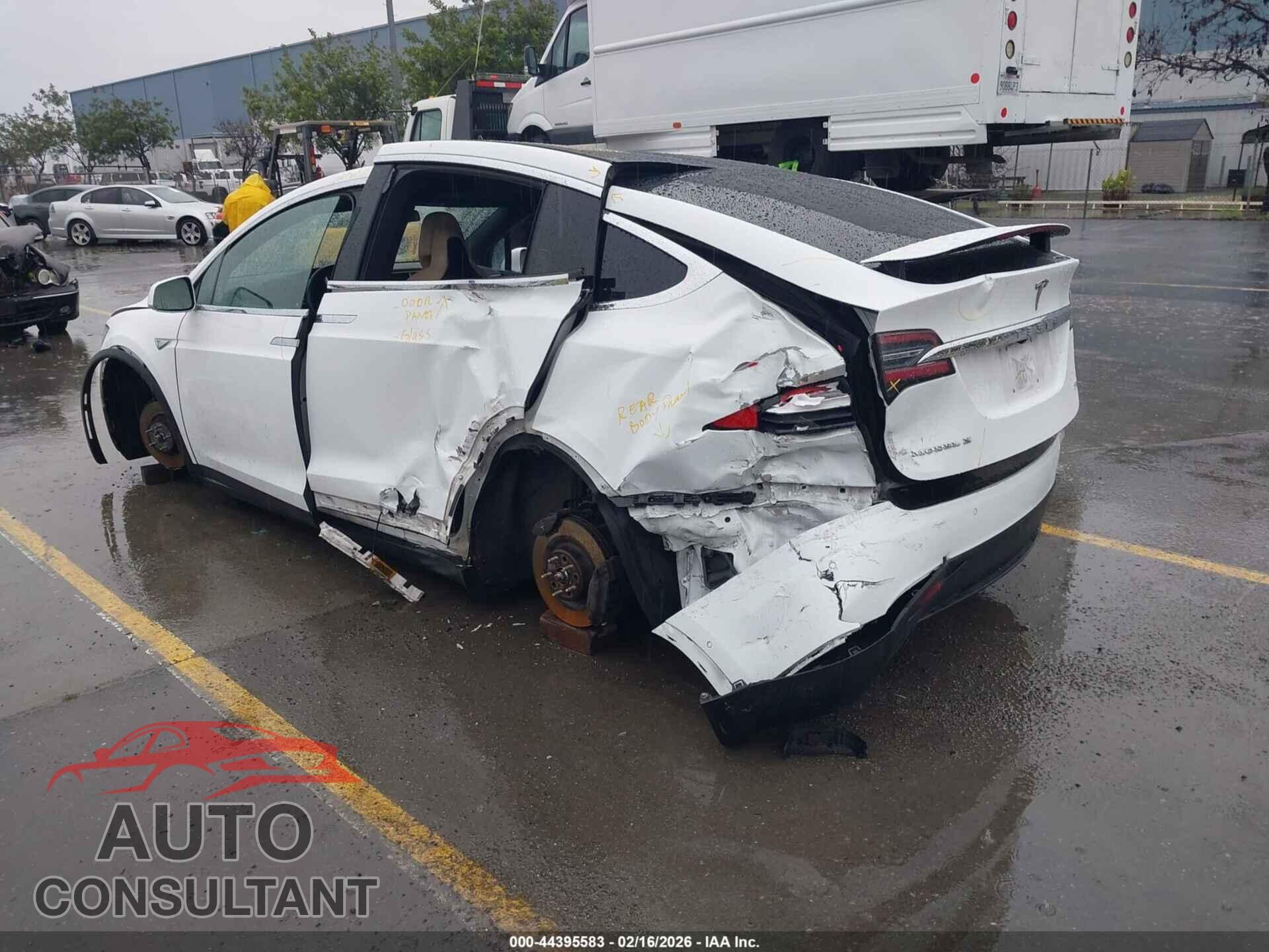 TESLA MODEL X 2016 - 5YJXCBE2XGF008744