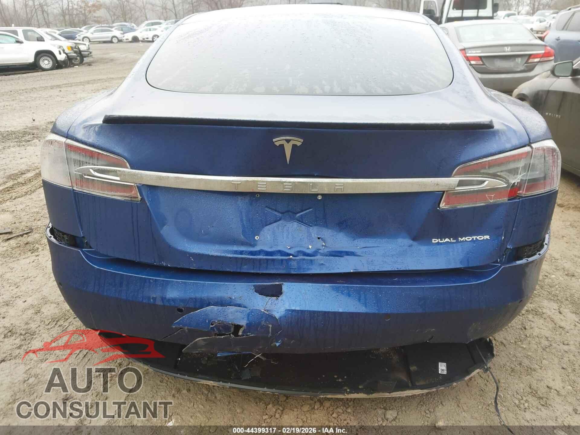 TESLA MODEL S 2021 - 5YJSA1E27MF424529