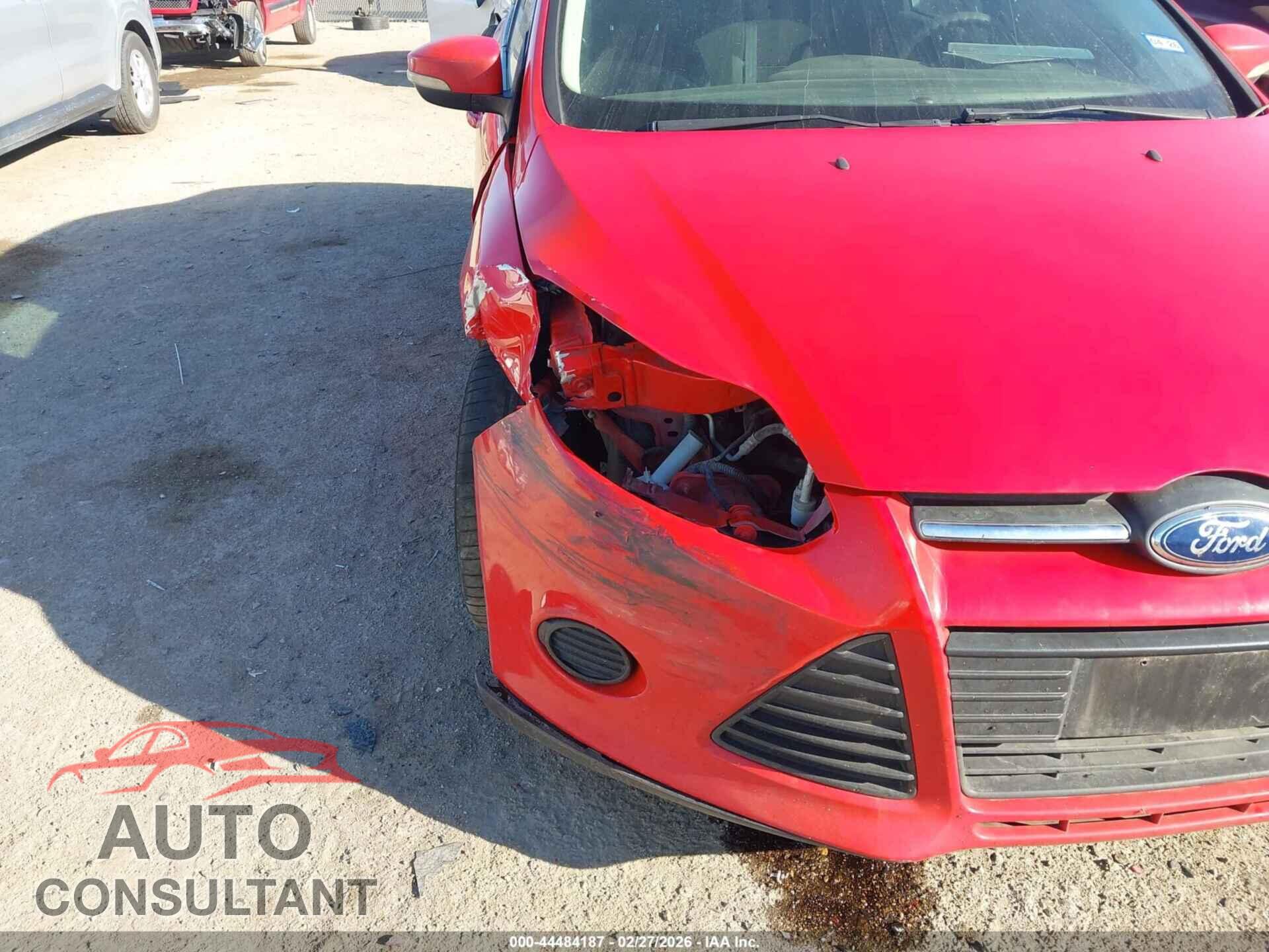 FORD FOCUS 2014 - 1FADP3F22EL440515