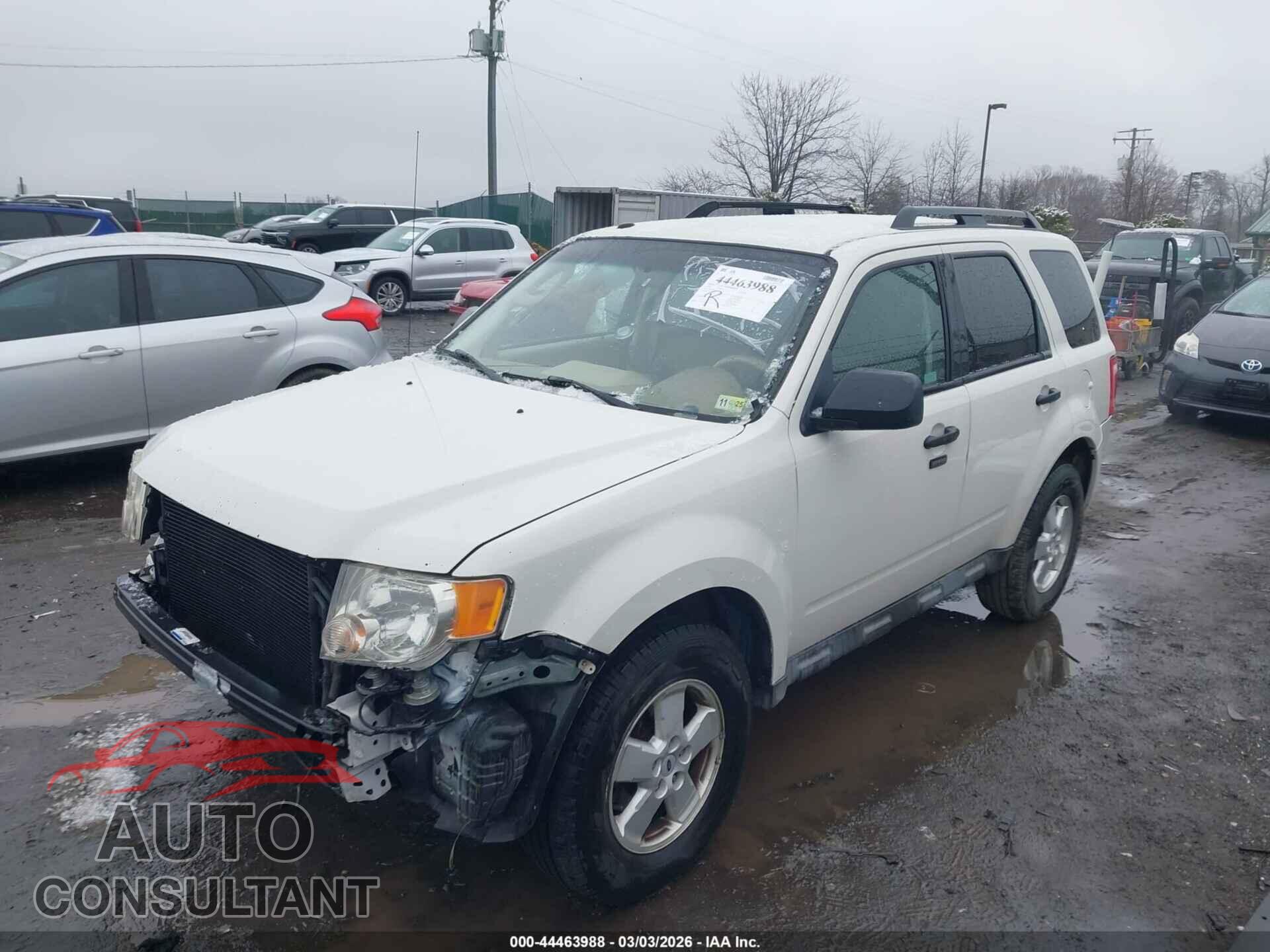 FORD ESCAPE 2010 - 1FMCU0D70AKA86579