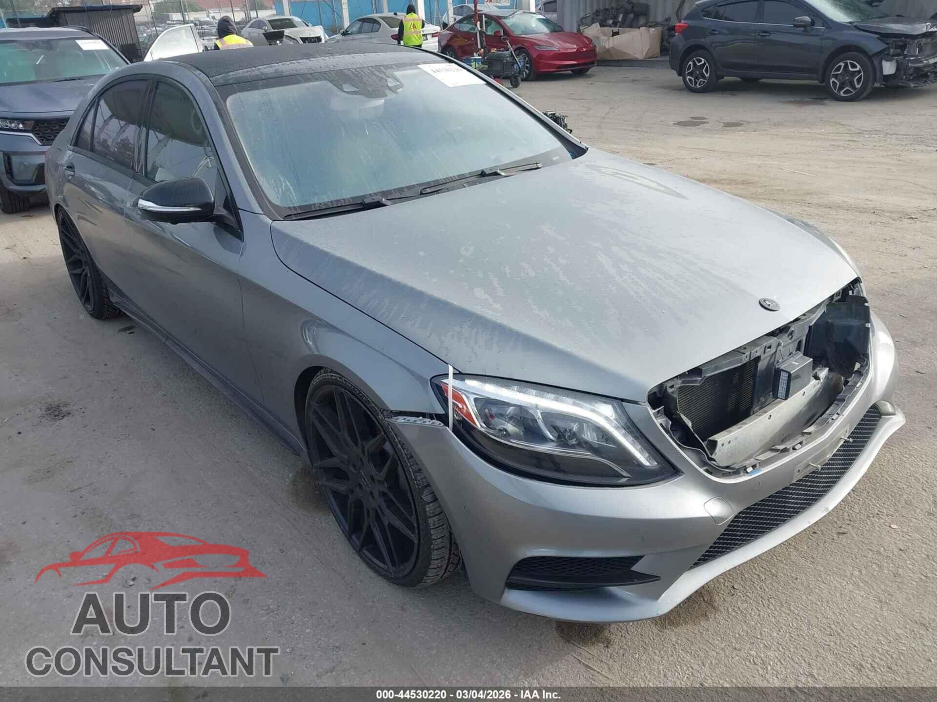 MERCEDES-BENZ S 550 2015 - WDDUG8CBXFA187359