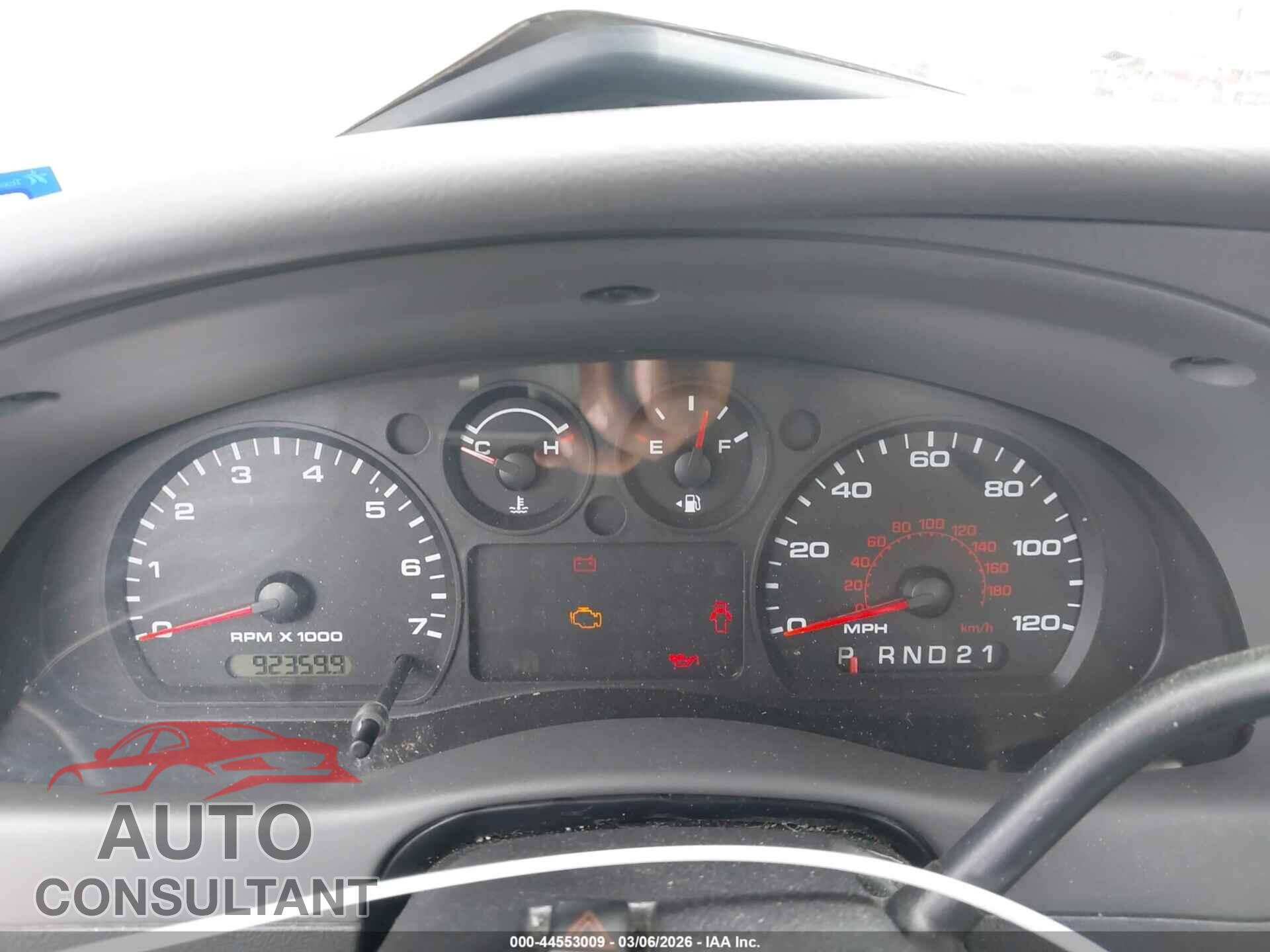 FORD RANGER 2011 - 1FTKR1AD9BPB16152