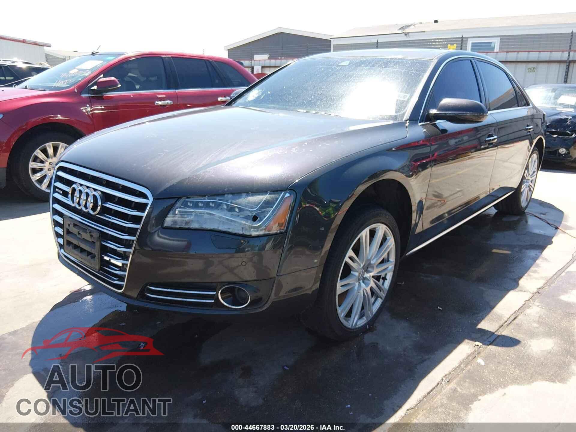 AUDI A8 L 2012 - WAURVAFD5CN006261