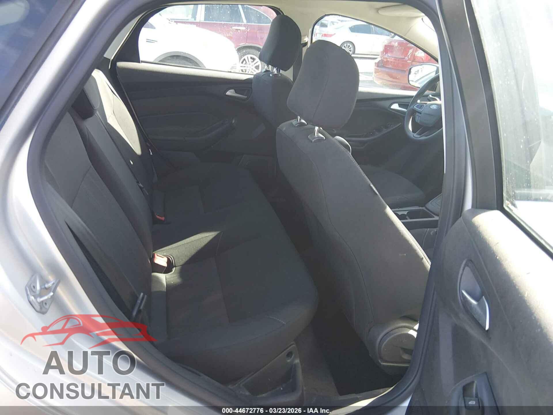 FORD FOCUS 2017 - 1FADP3F2XHL315802