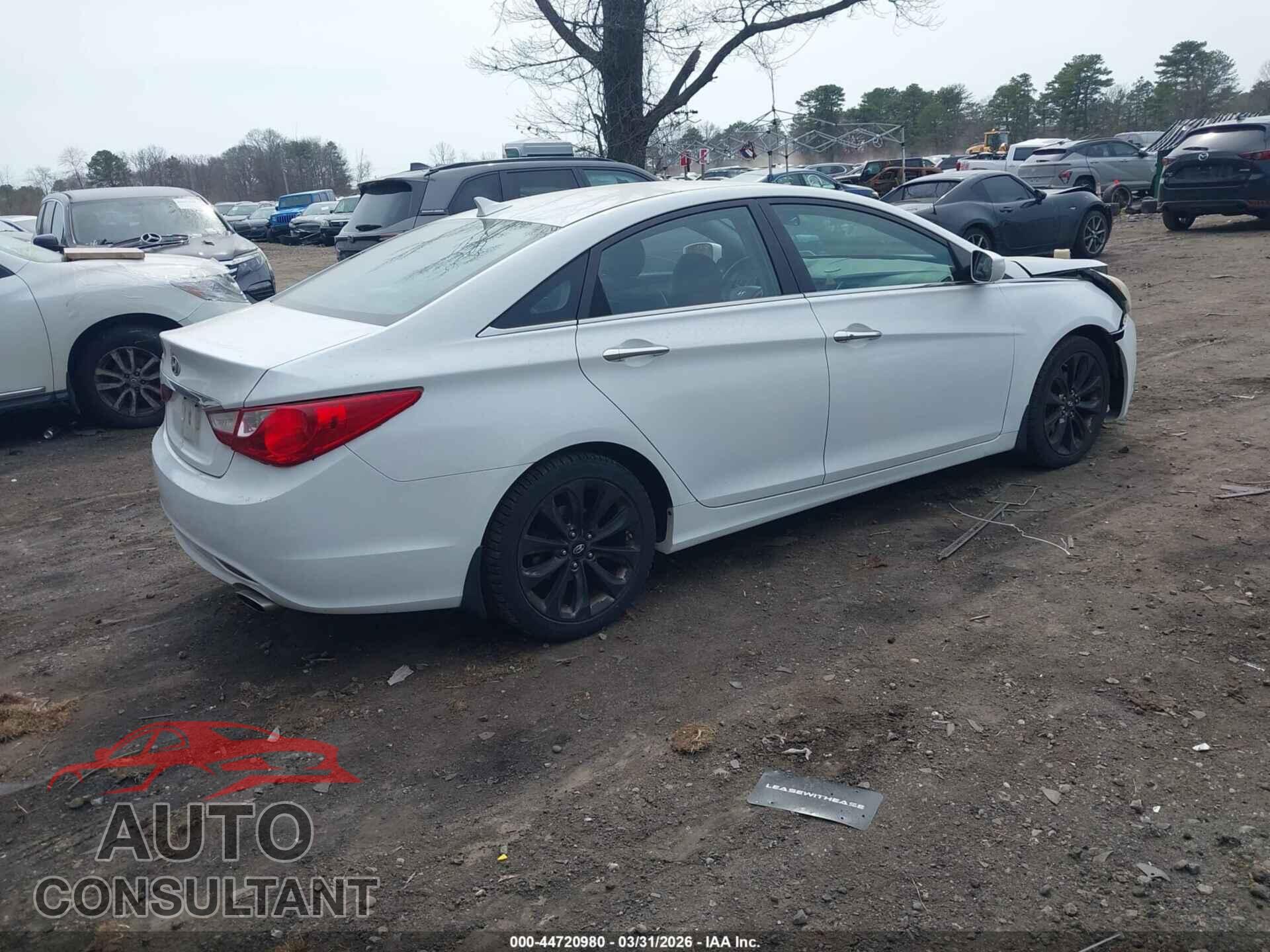HYUNDAI SONATA 2011 - 5NPEC4AC2BH106176