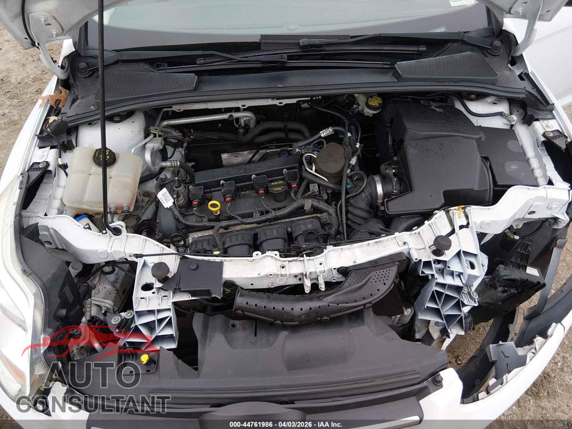 FORD FOCUS 2014 - 1FADP3F27EL114600