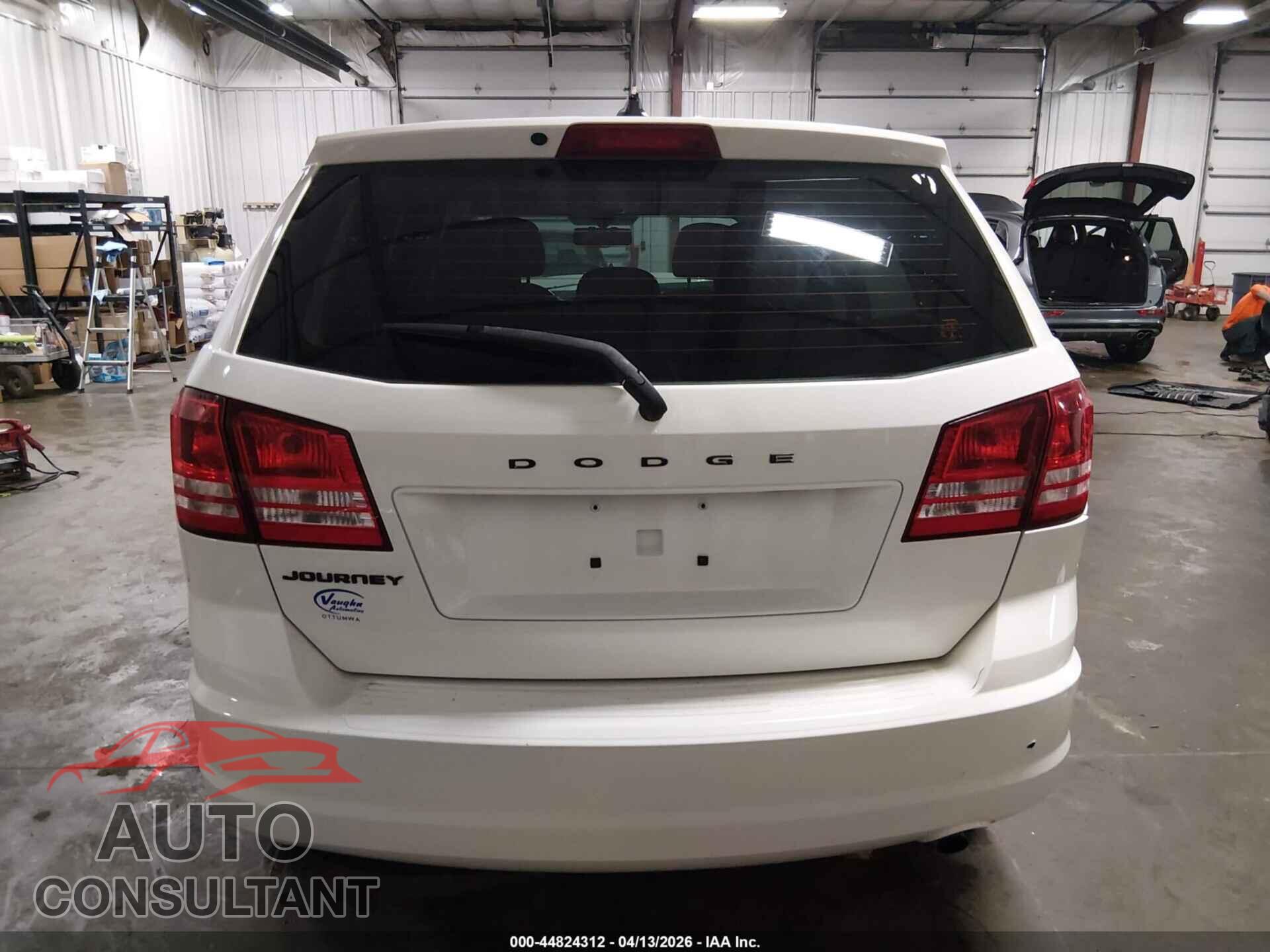 DODGE JOURNEY 2013 - 3C4PDCAB2DT728447