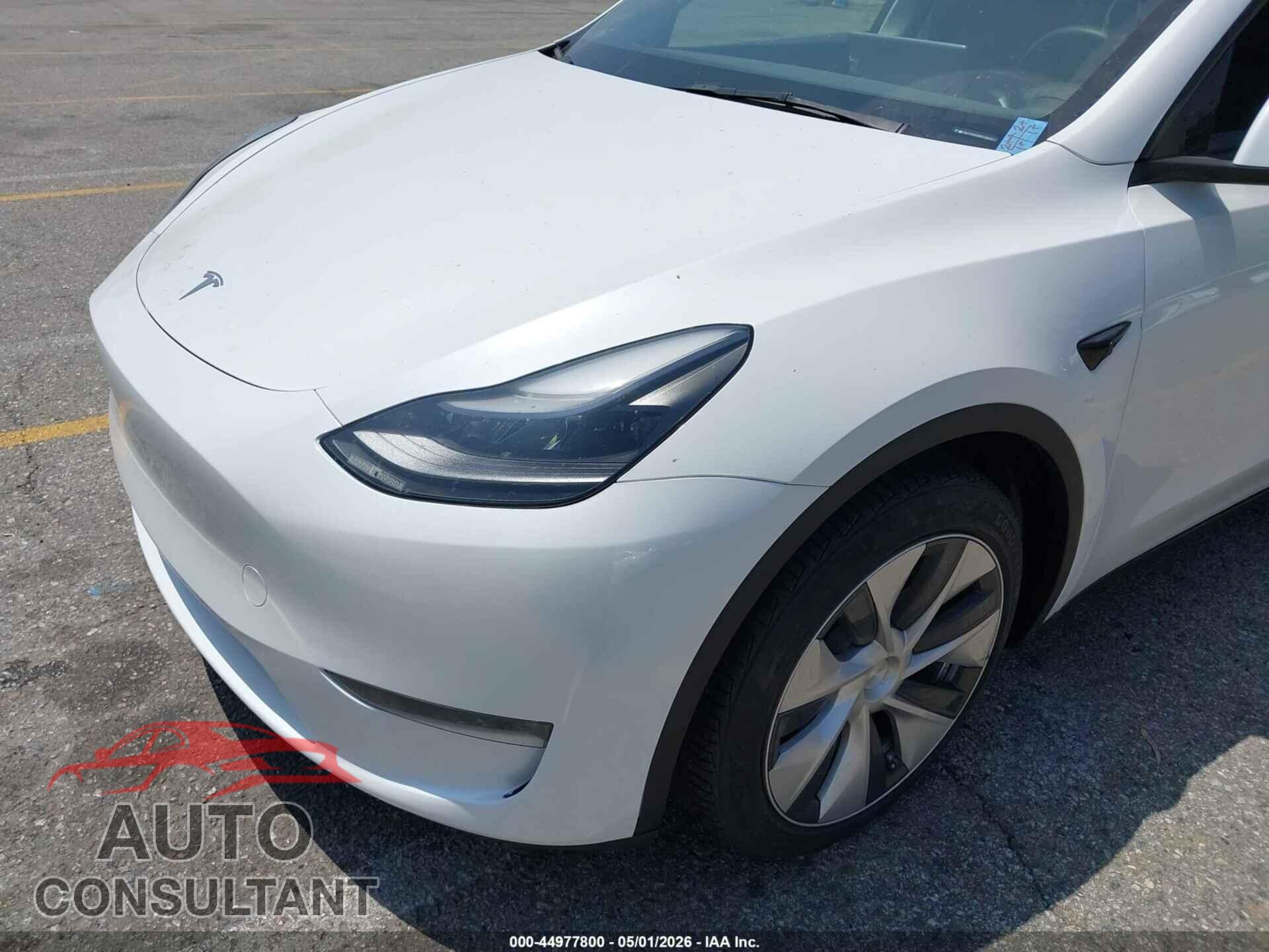 TESLA MODEL Y 2023 - 7SAYGAEE8PF738457