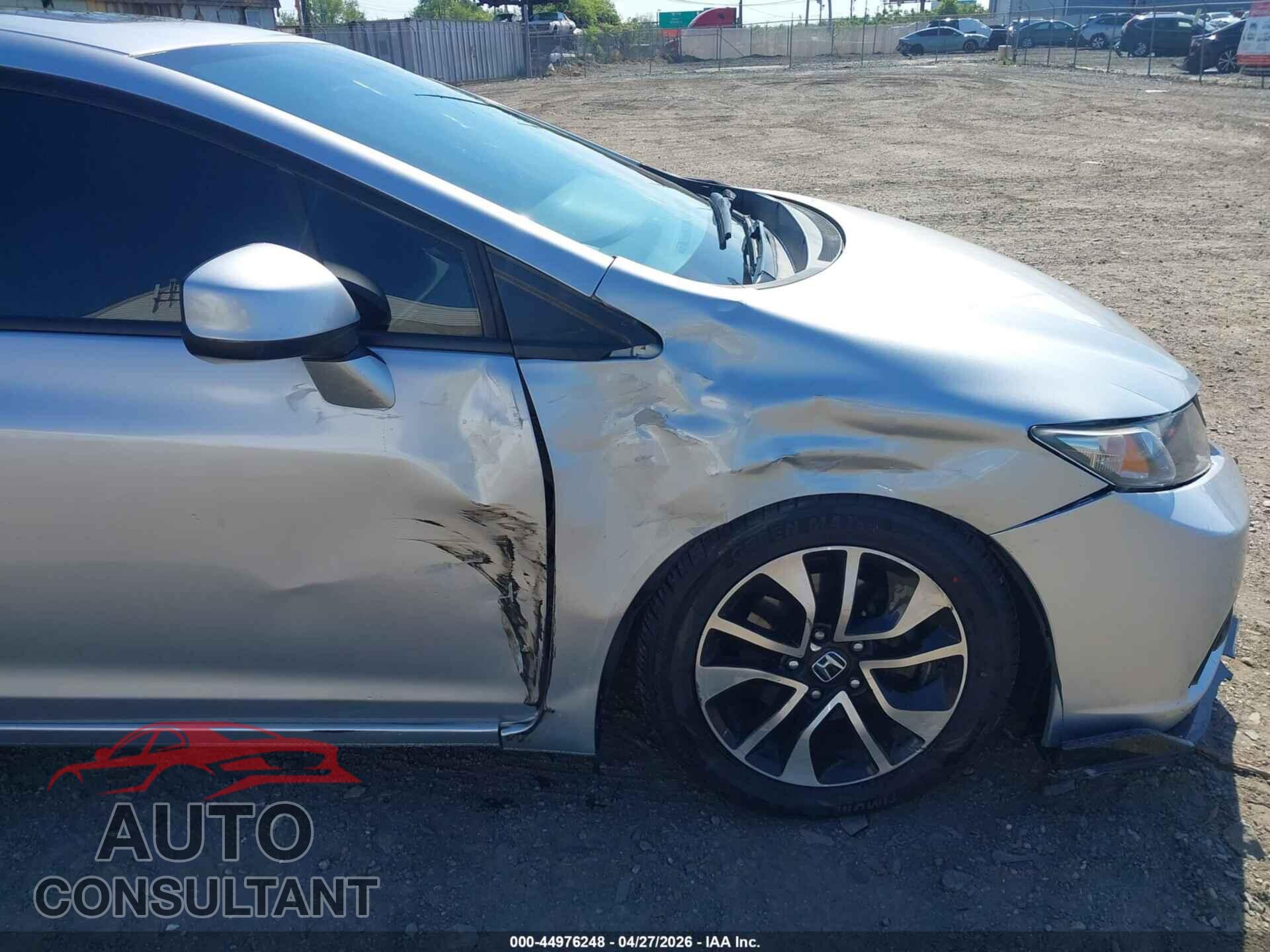 HONDA CIVIC 2013 - 2HGFB2F83DH552043