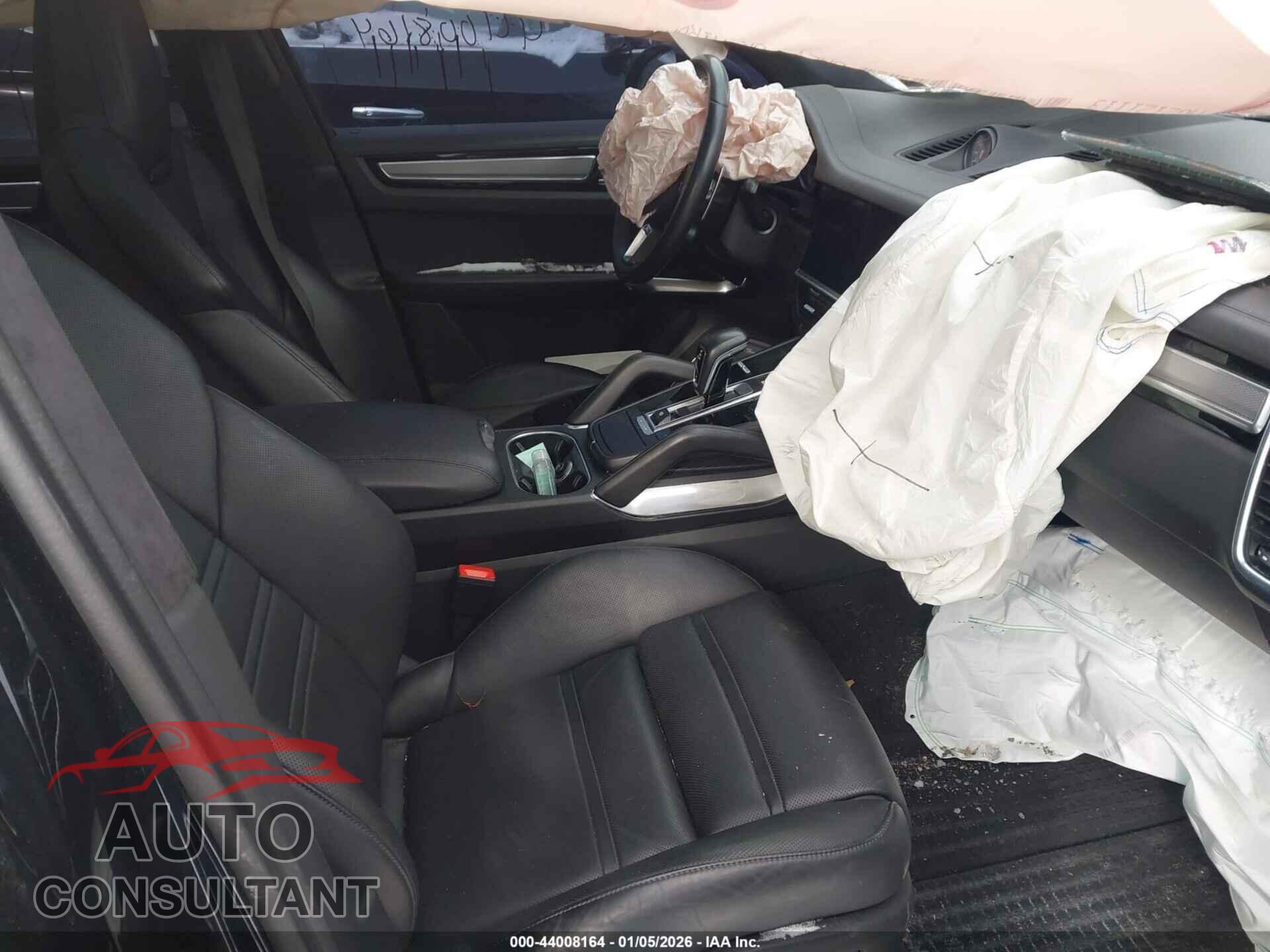 PORSCHE CAYENNE 2021 - WP1AF2AY4MDA36600