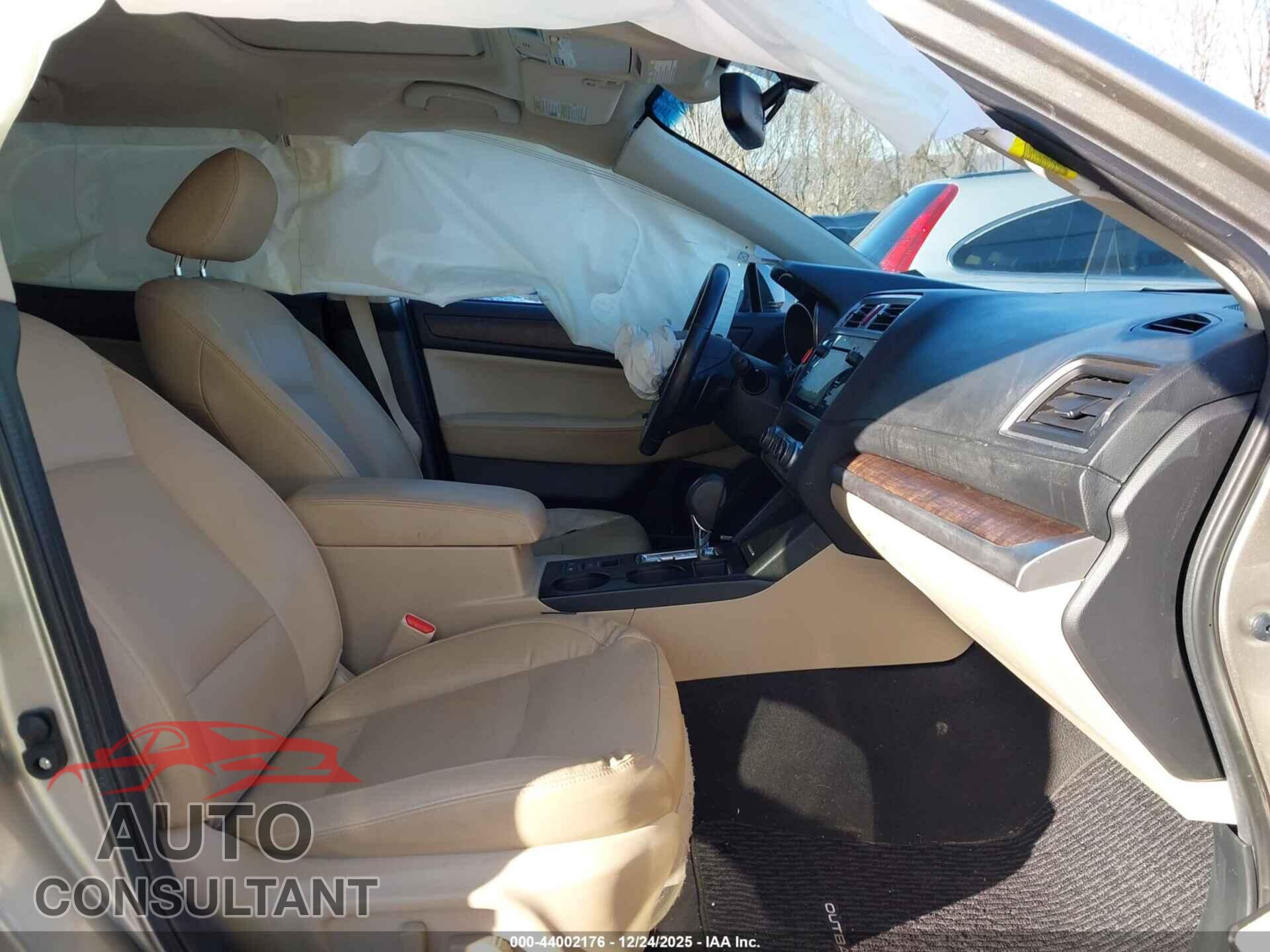 SUBARU OUTBACK 2016 - 4S4BSANC4G3242225