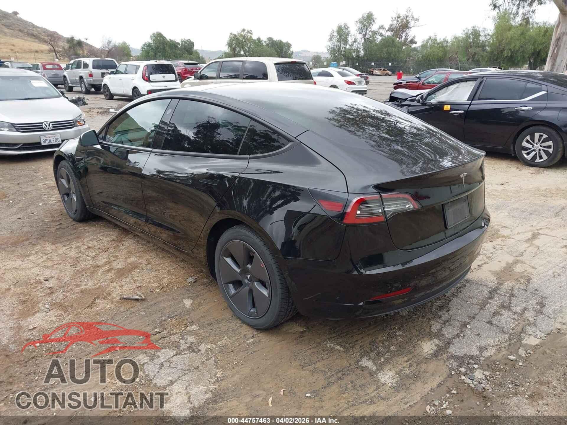 TESLA MODEL 3 2022 - 5YJ3E1EA6NF111909