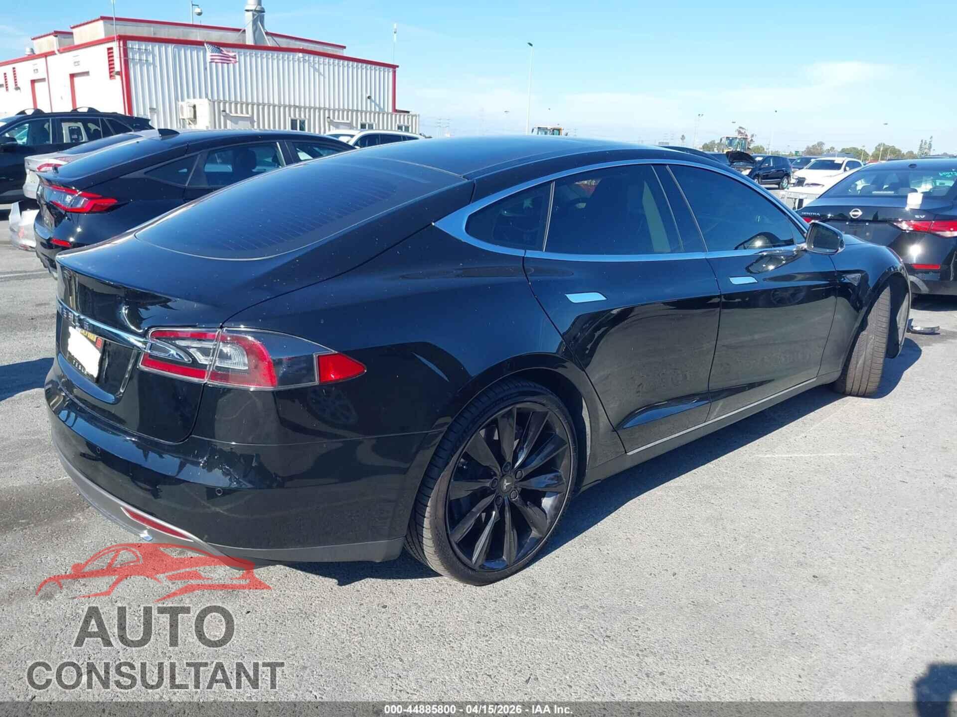 TESLA MODEL S 2014 - 5YJSA1H1XEFP48661