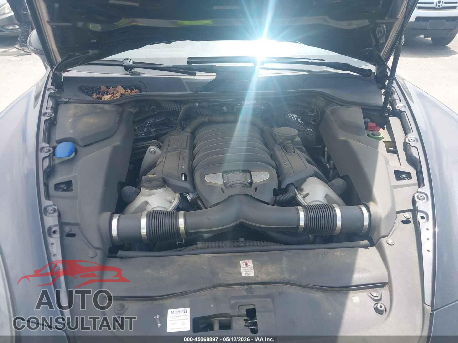PORSCHE CAYENNE 2014 - WP1AD2A27ELA70488