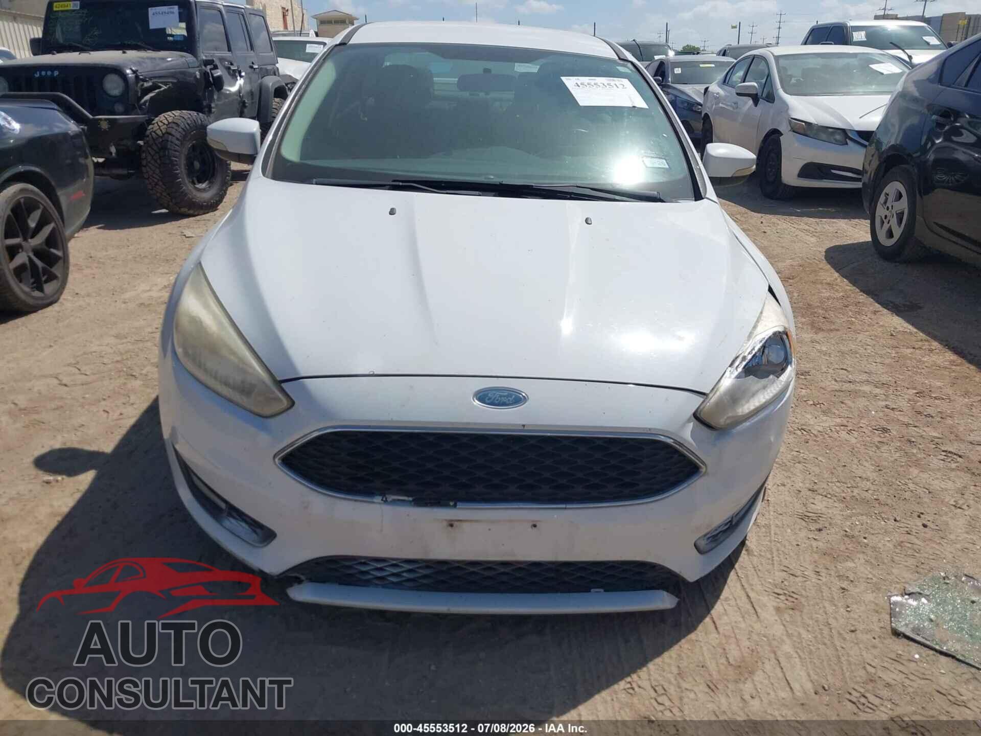 FORD FOCUS 2015 - 1FADP3F22FL384657