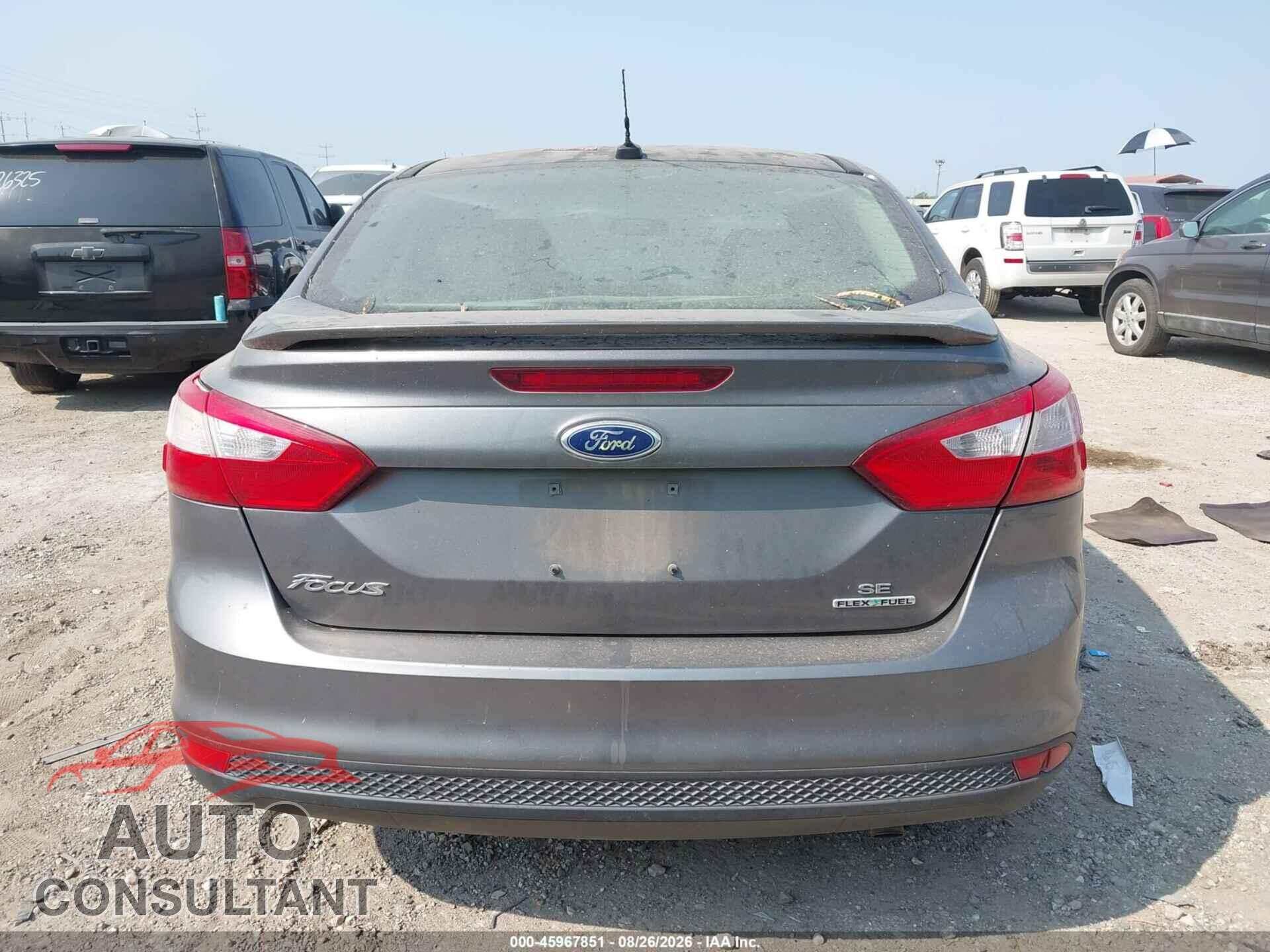 FORD FOCUS 2014 - 1FADP3F29EL296493