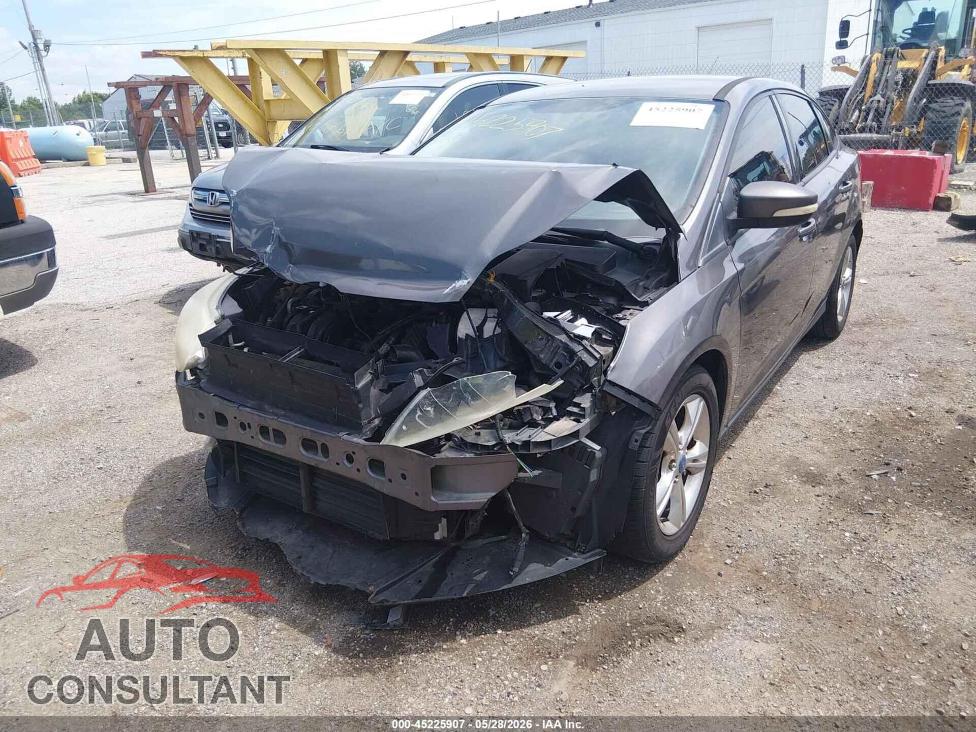 FORD FOCUS 2012 - 1FAHP3F21CL294347