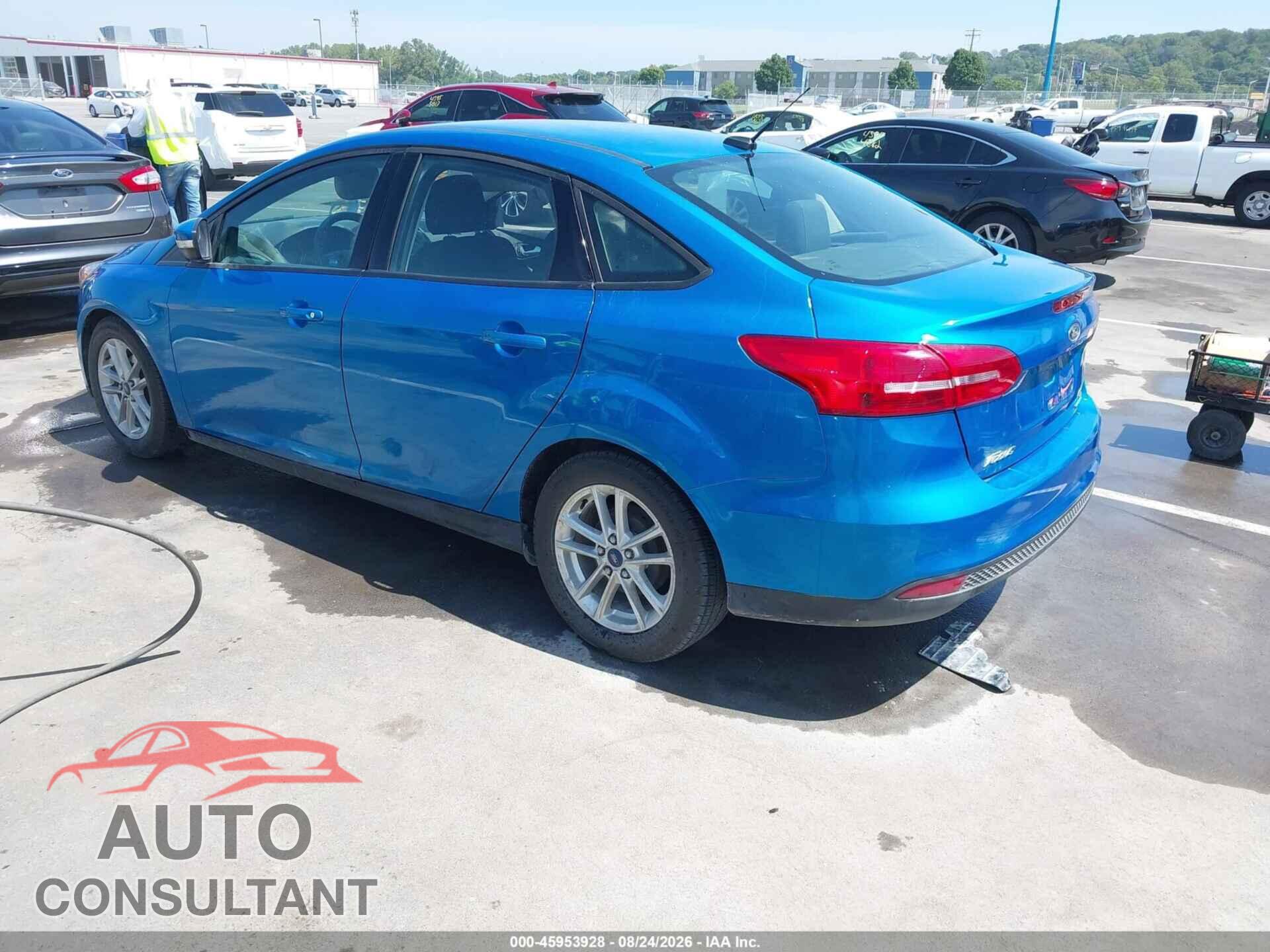 FORD FOCUS 2016 - 1FADP3F22GL202974