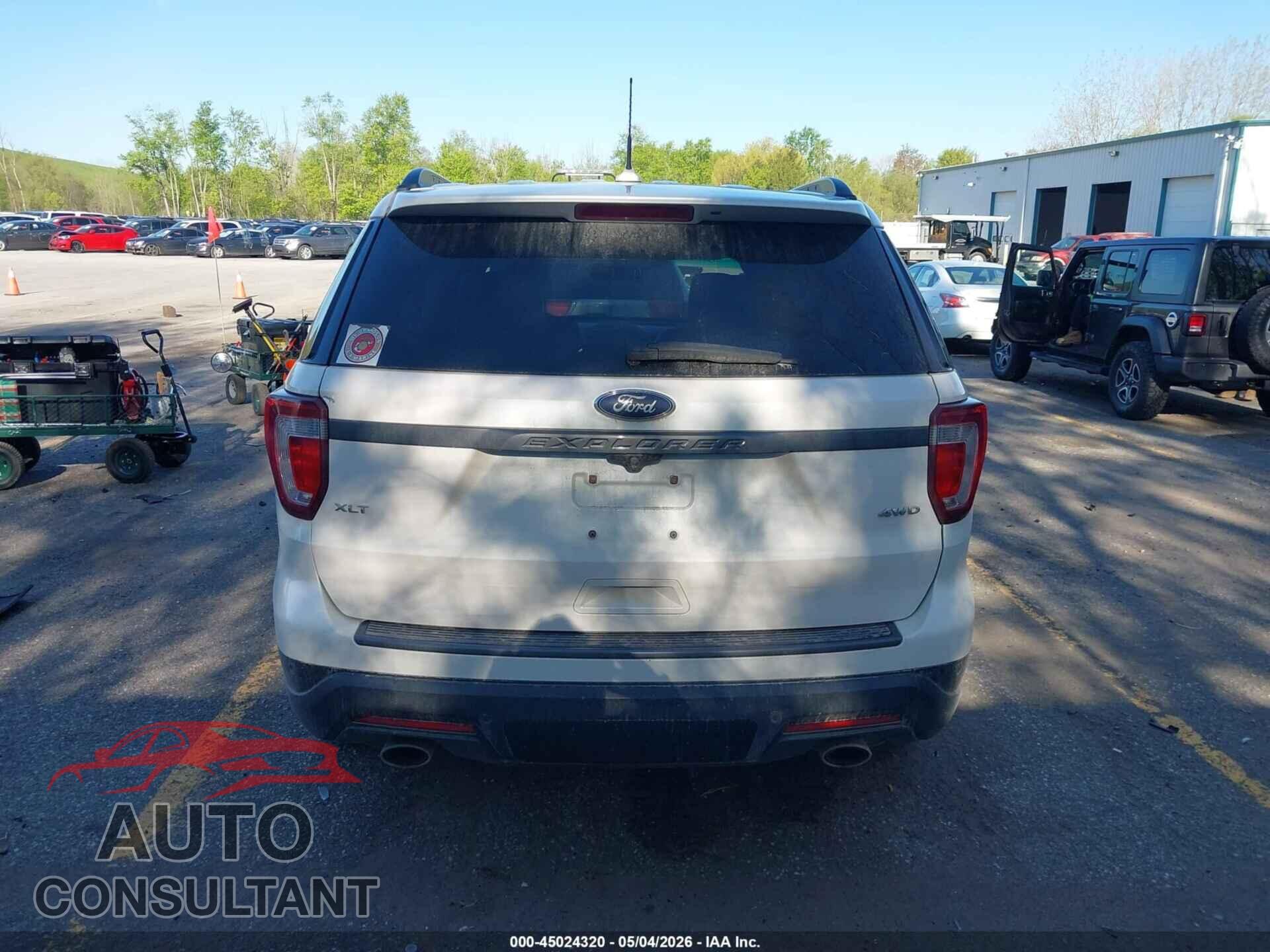 FORD EXPLORER 2018 - 1FM5K8D85JGA53957